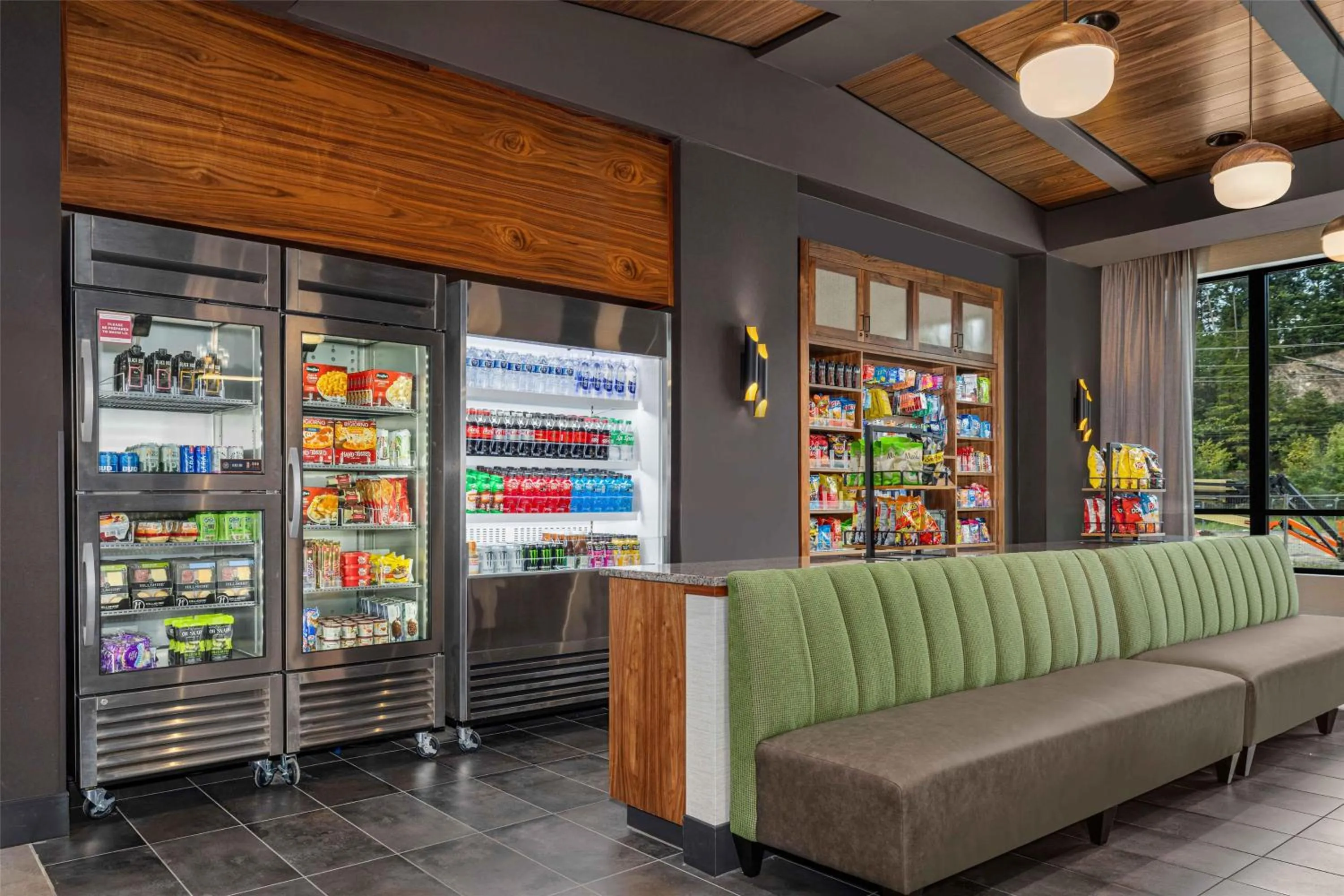 Property building in Drury Plaza Hotel Pigeon Forge