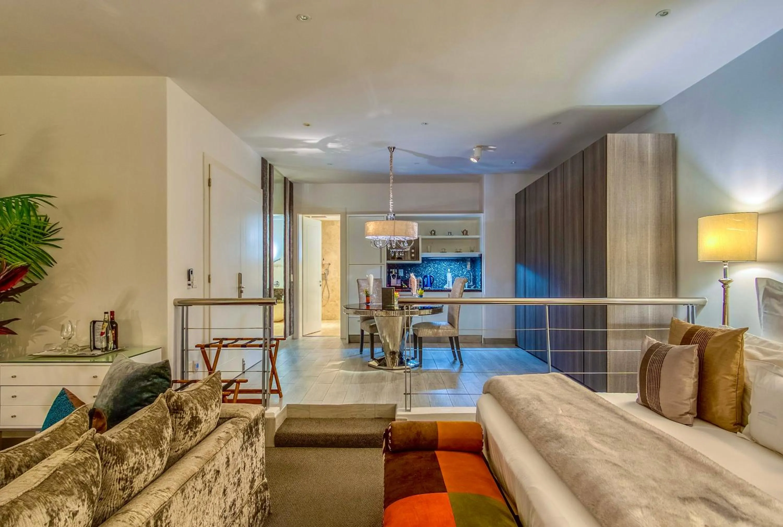 Kitchen or kitchenette in Atlanticview Cape Town Boutique Hotel