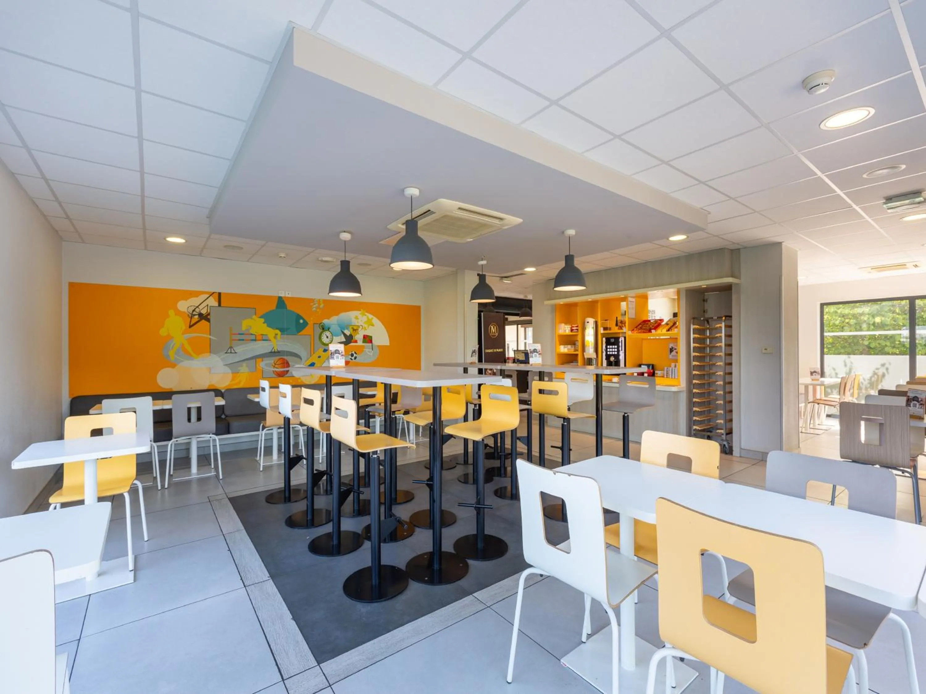 Breakfast in Première Classe Chartres Sud - Barjouville