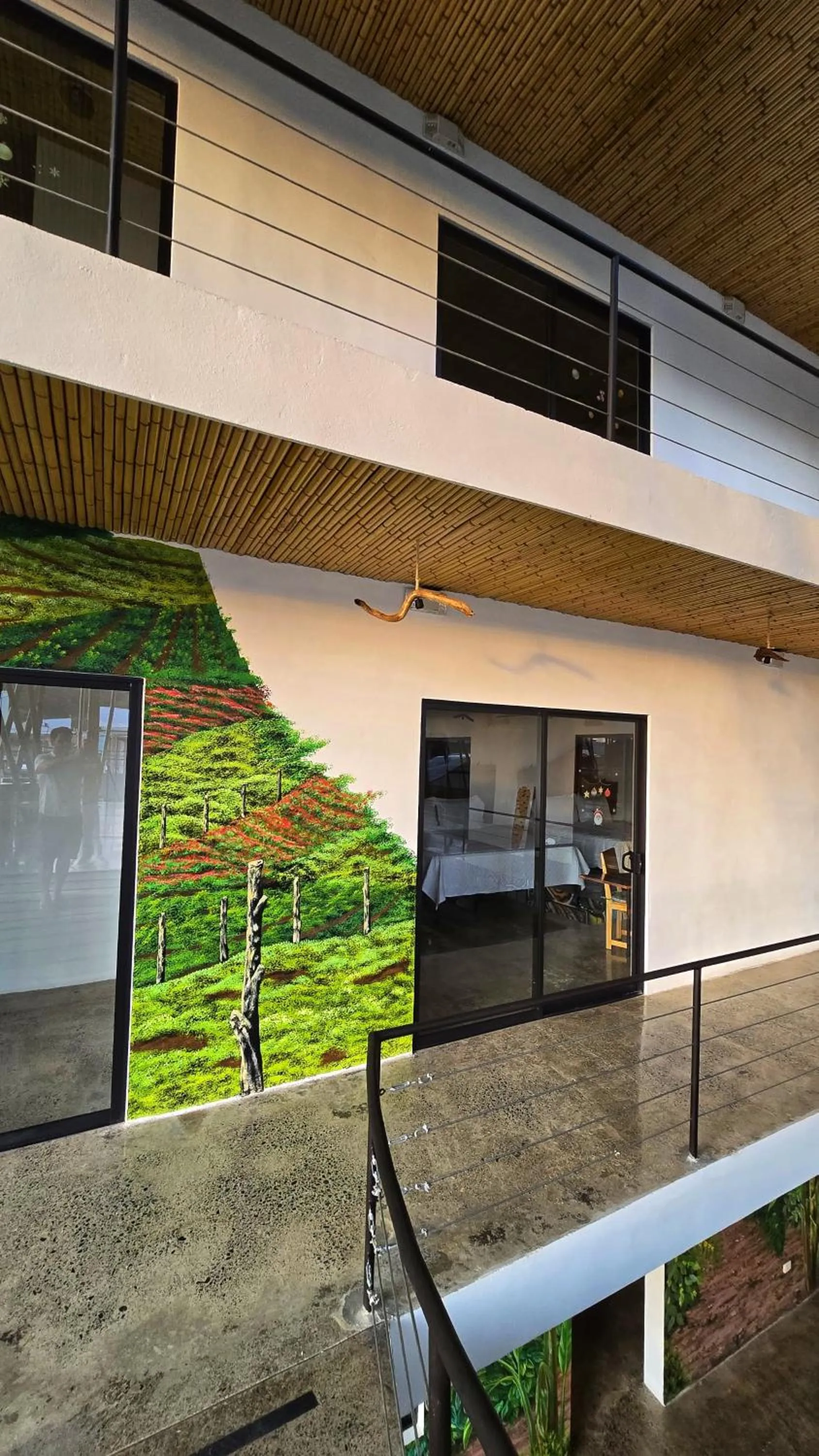 Bonding Coffee Roaster Café & Hotel