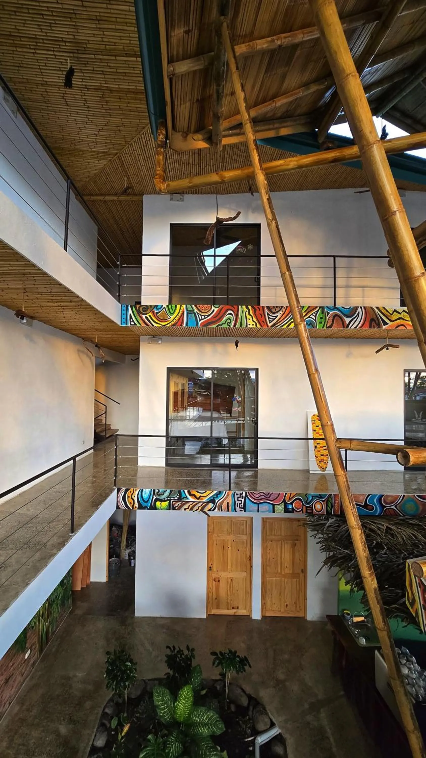 Bonding Coffee Roaster Café & Hotel