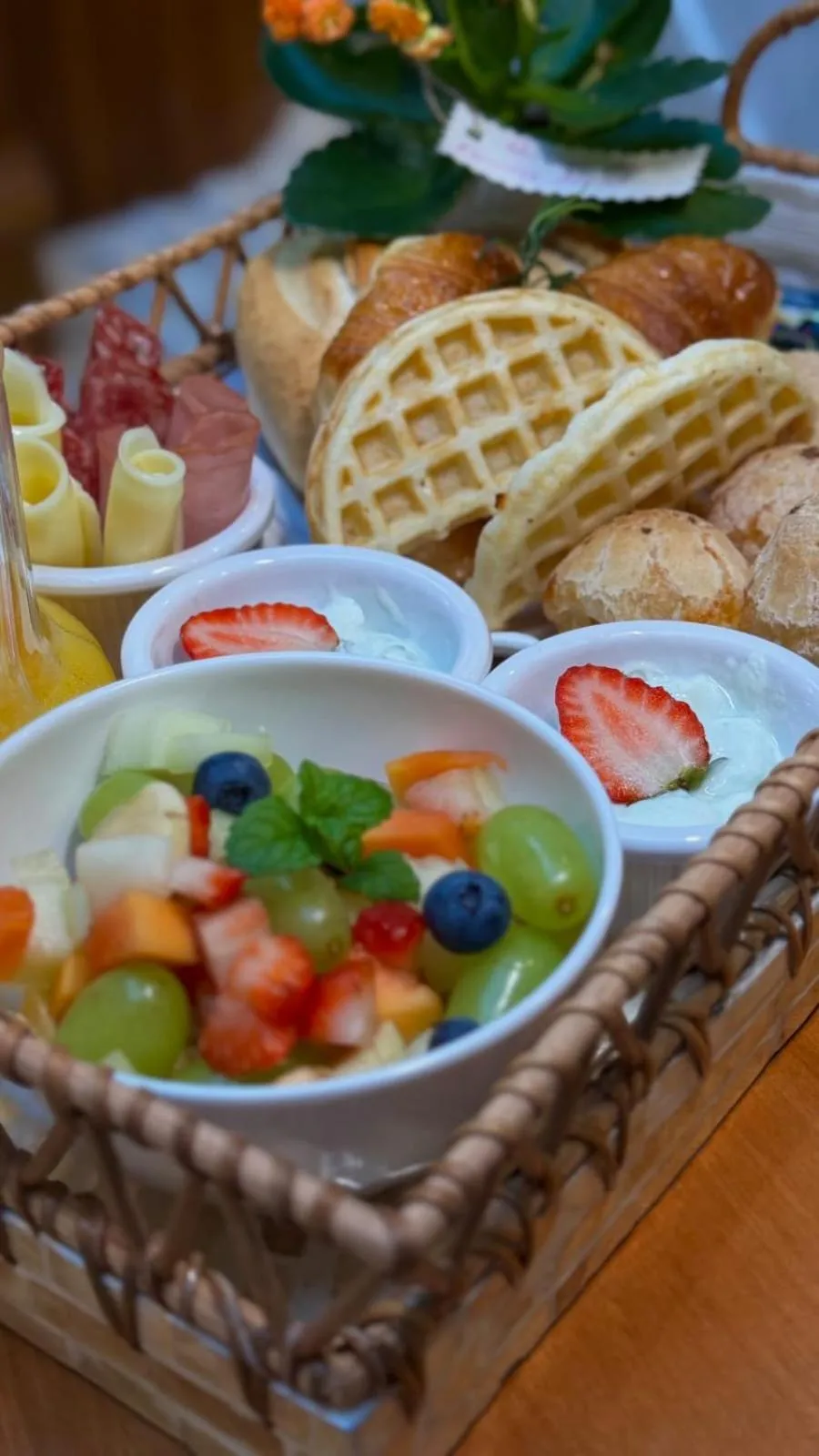 Breakfast in Up Hotel Boutique