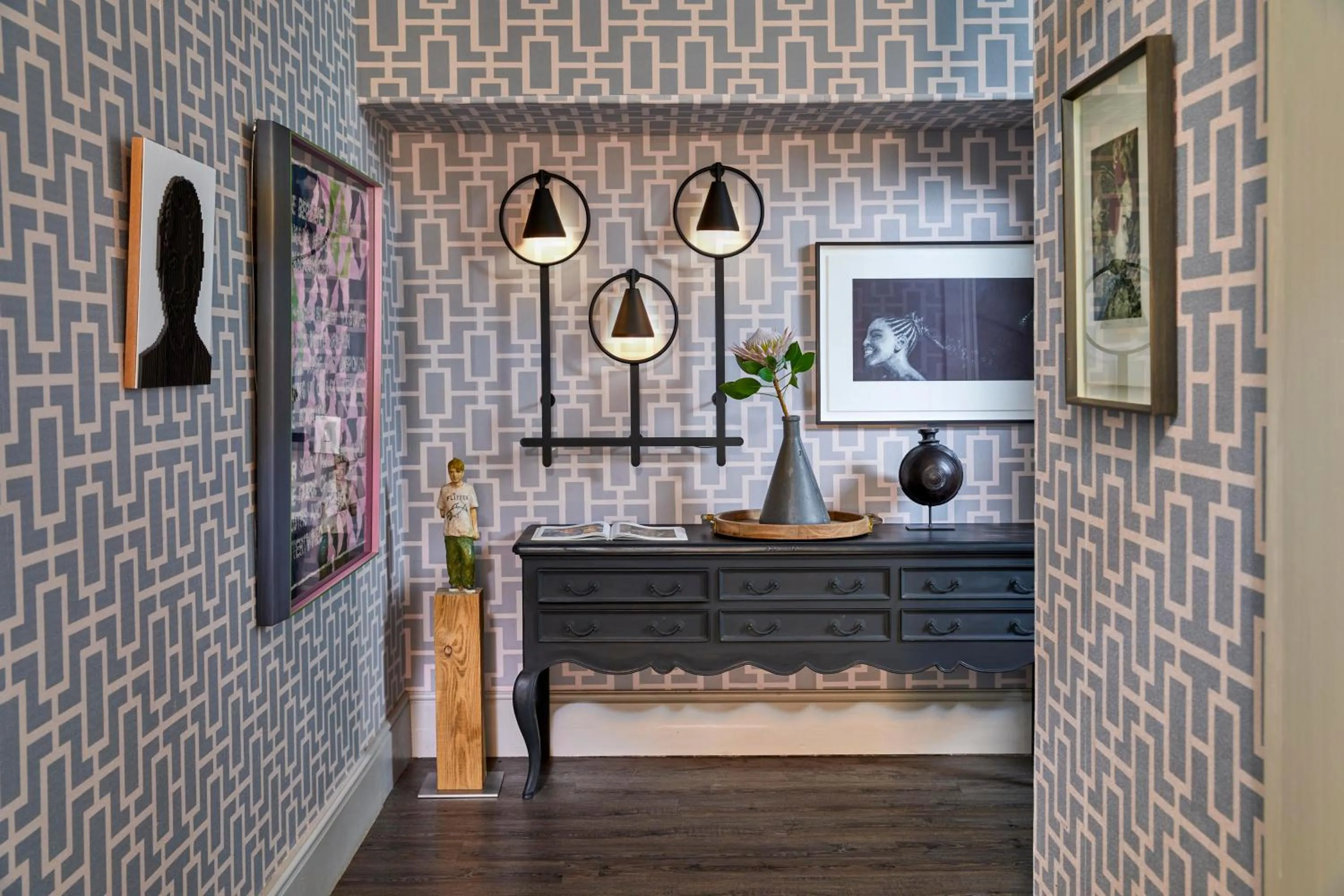 Facade/entrance in The Thatch House Boutique Hotel, Hermanus