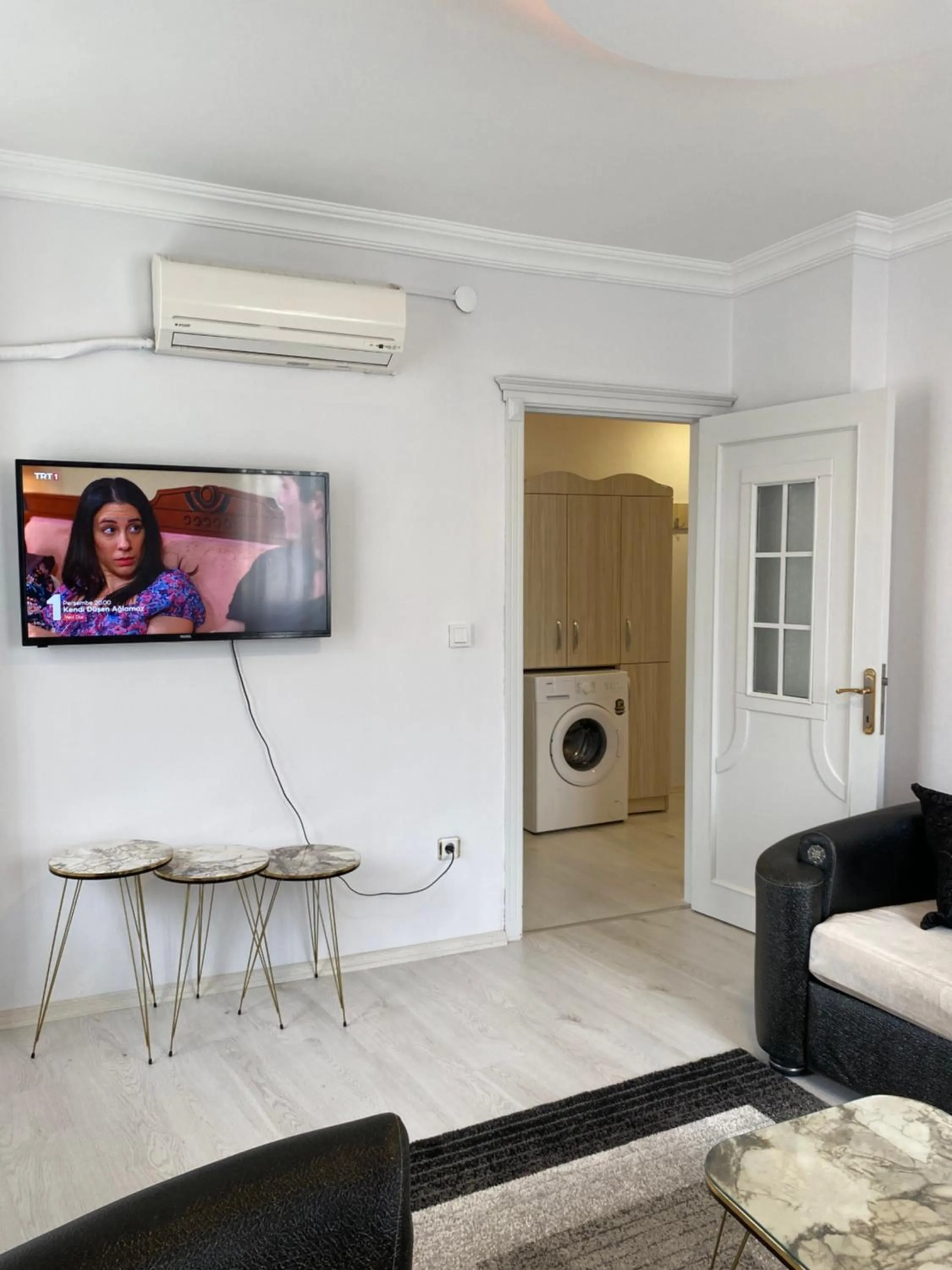 Living room in Kuzey suite home