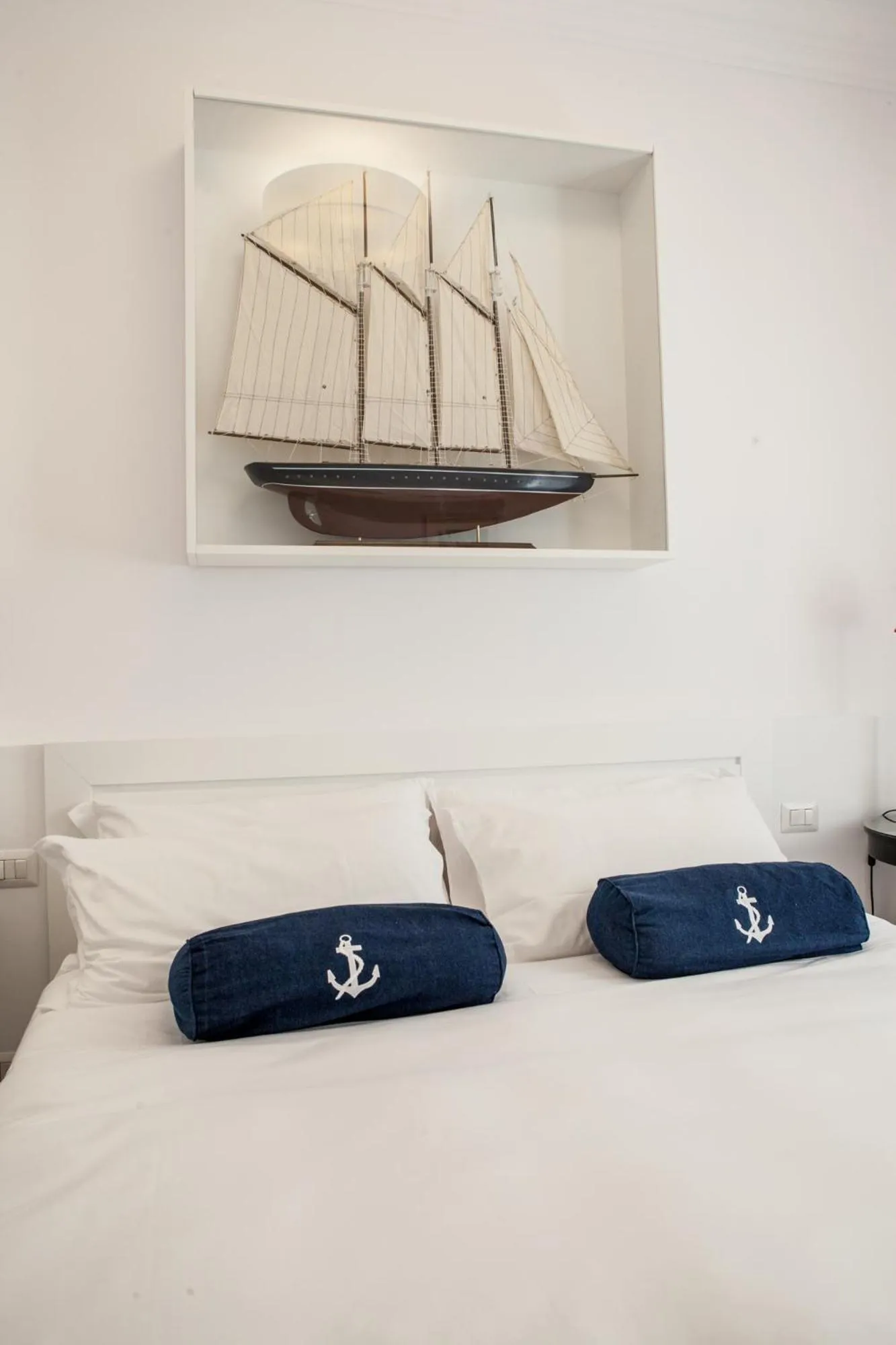 Bed in Hotel Marina Charming Rooms