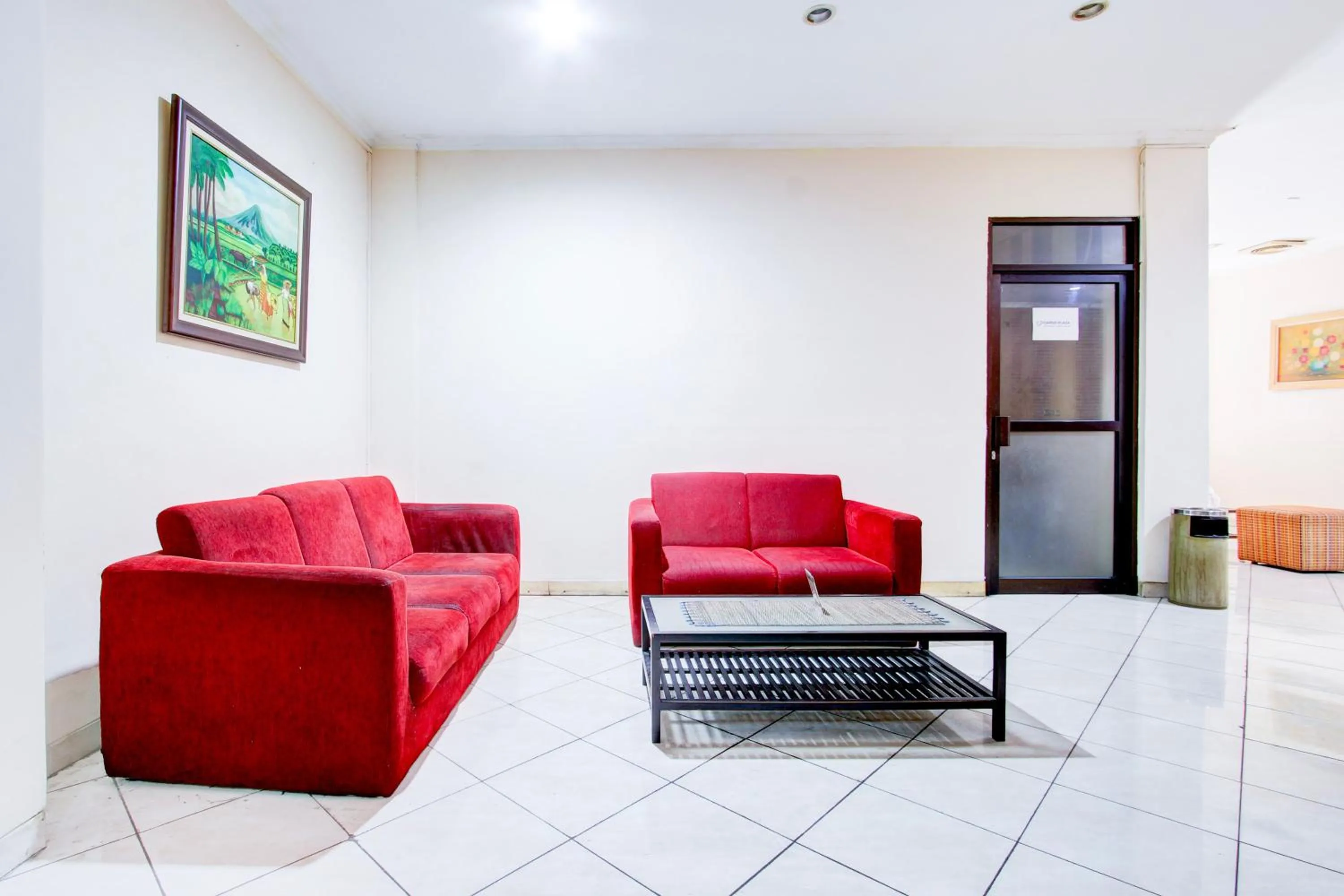 Lobby or reception in Collection O Simpang Lima Near Simpang Lima Semarang Formerly Hotel Eben Haezer