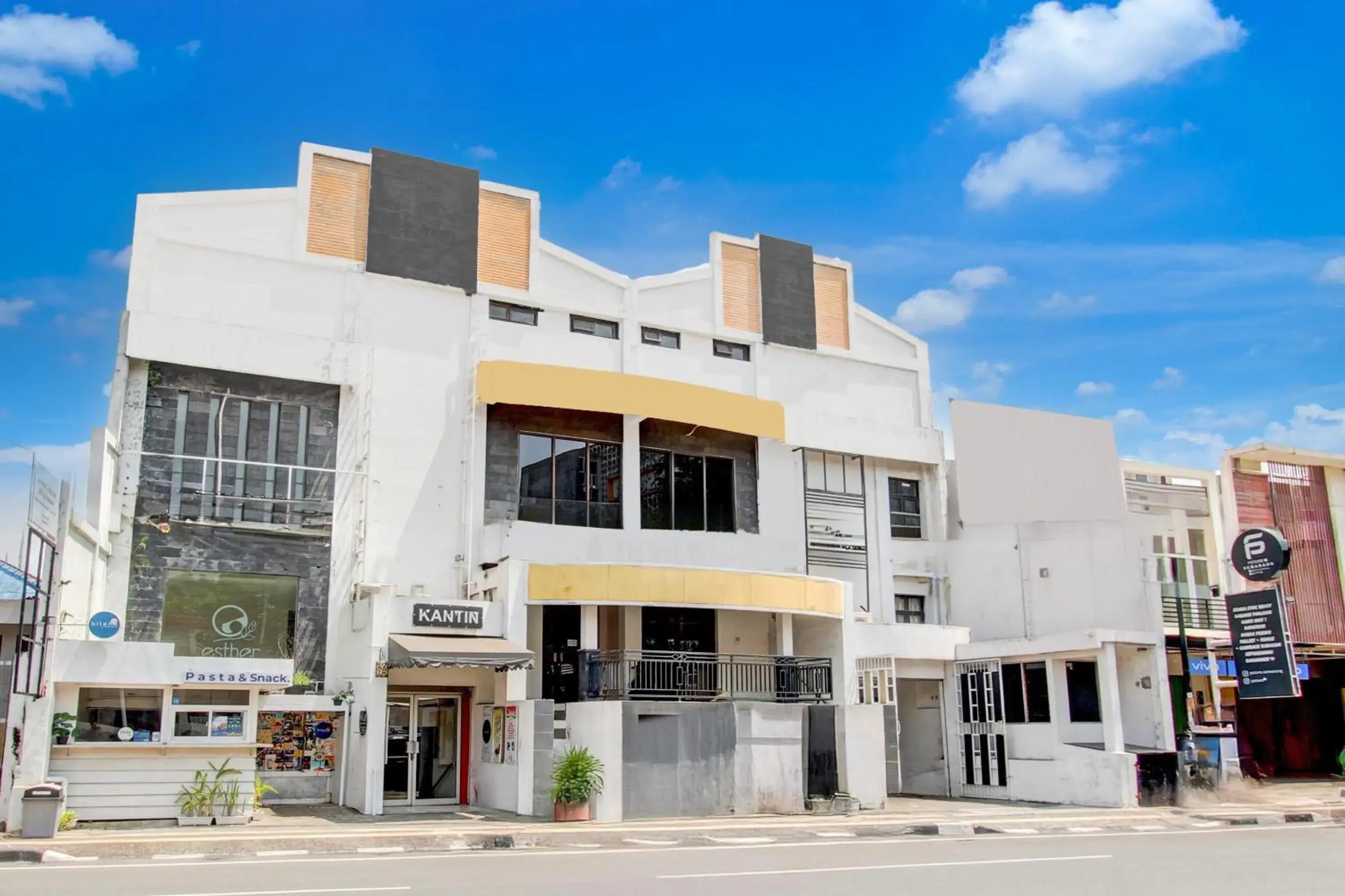 Collection O Simpang Lima Near Simpang Lima Semarang Formerly Hotel Eben Haezer Collection O Simpang Lima Near Simpang Lima Semarang Formerly Hotel Eben Haezer