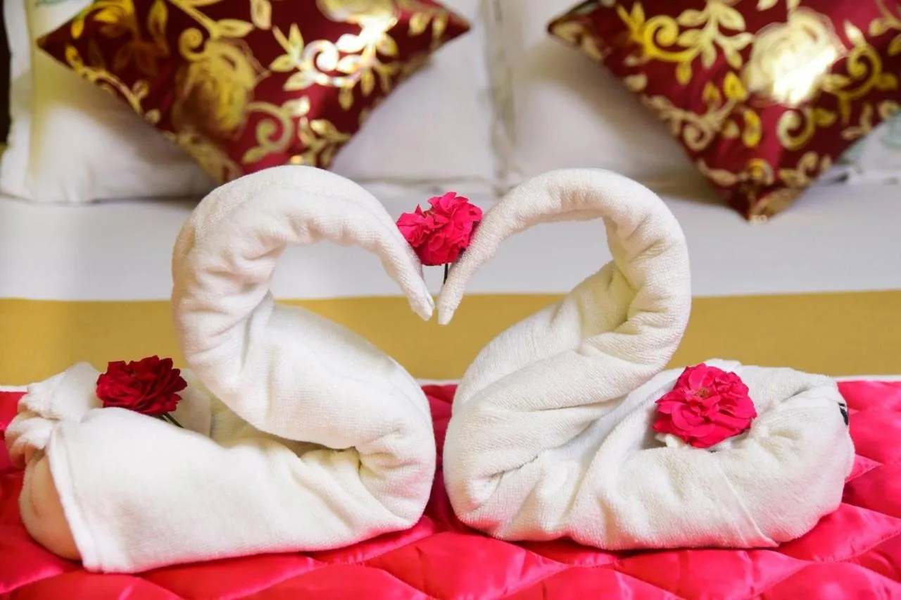 Bed in Malar Residencee