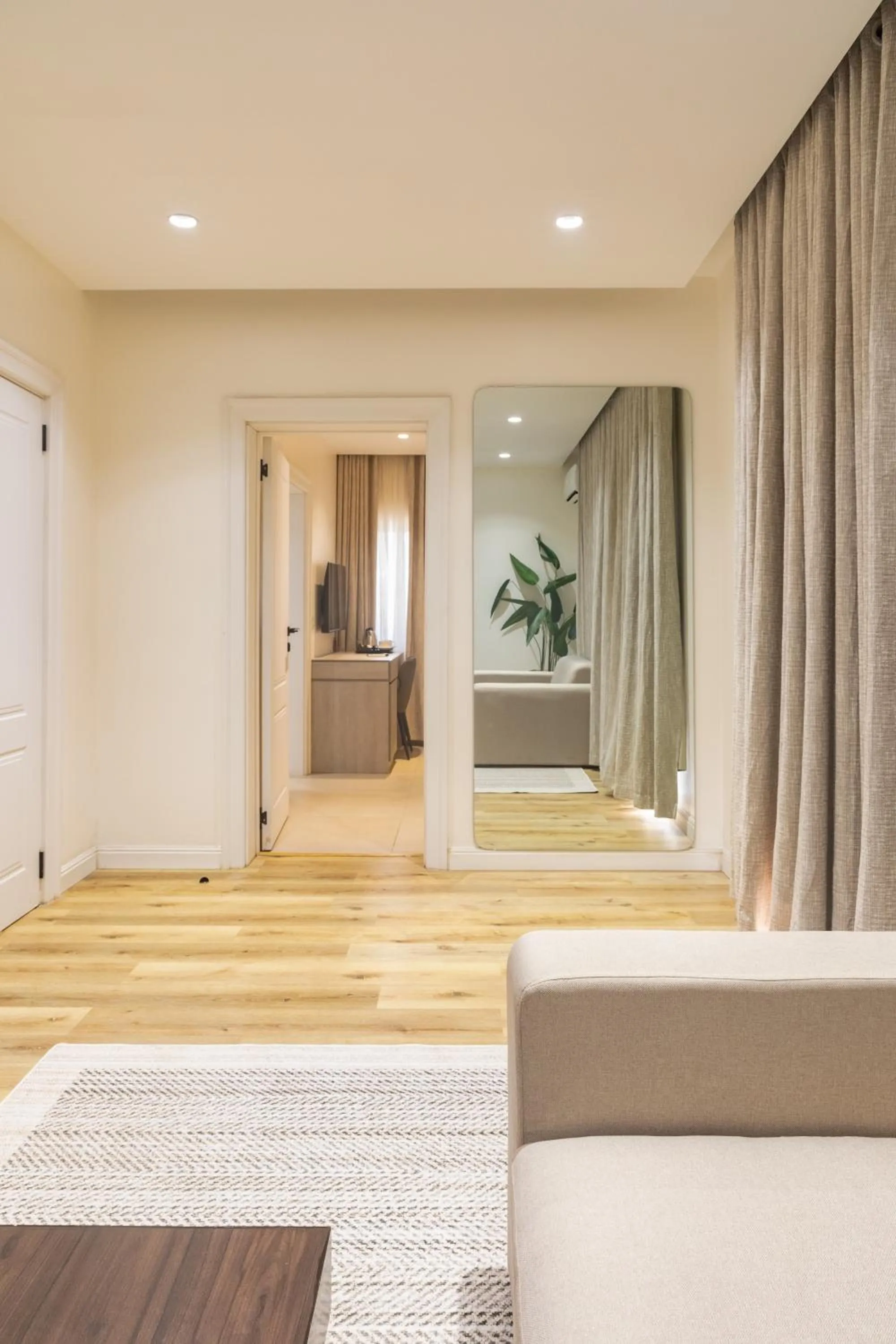 Executive Suite in Clay House by Husk Collection