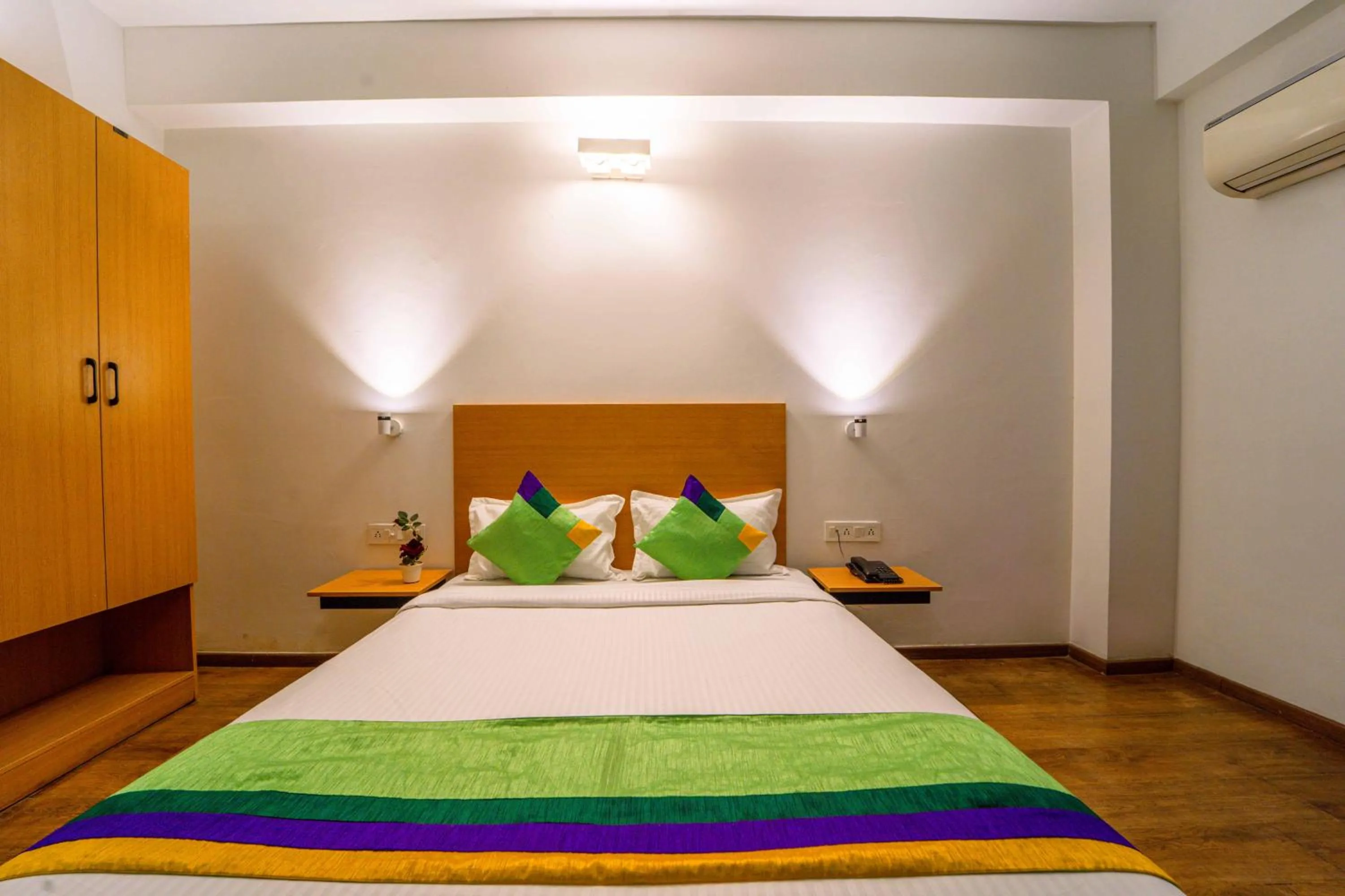 Bedroom, Bed in Treebo Premium Inn