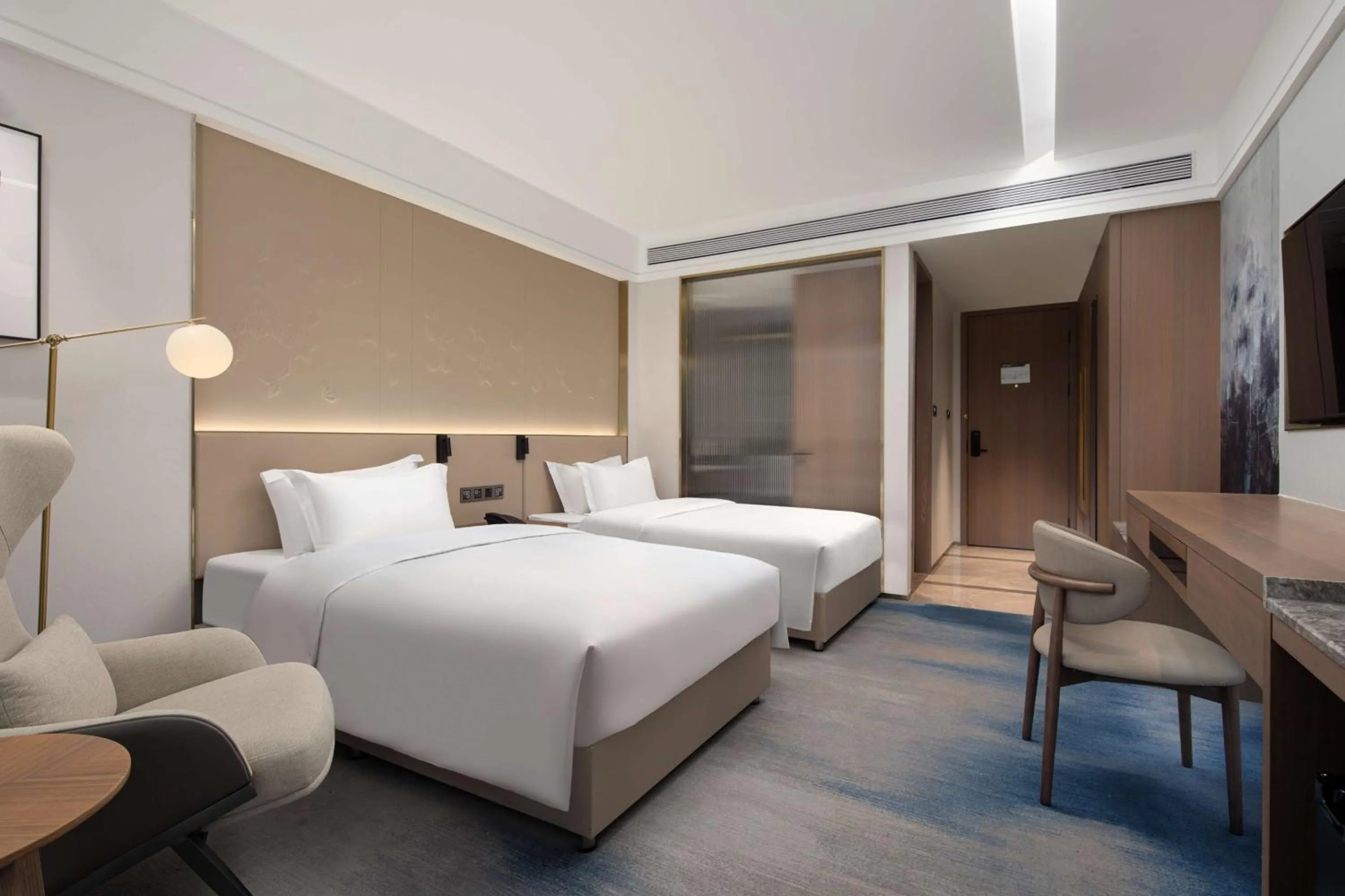 Bed in Doubletree By Hilton Altay Fuyun