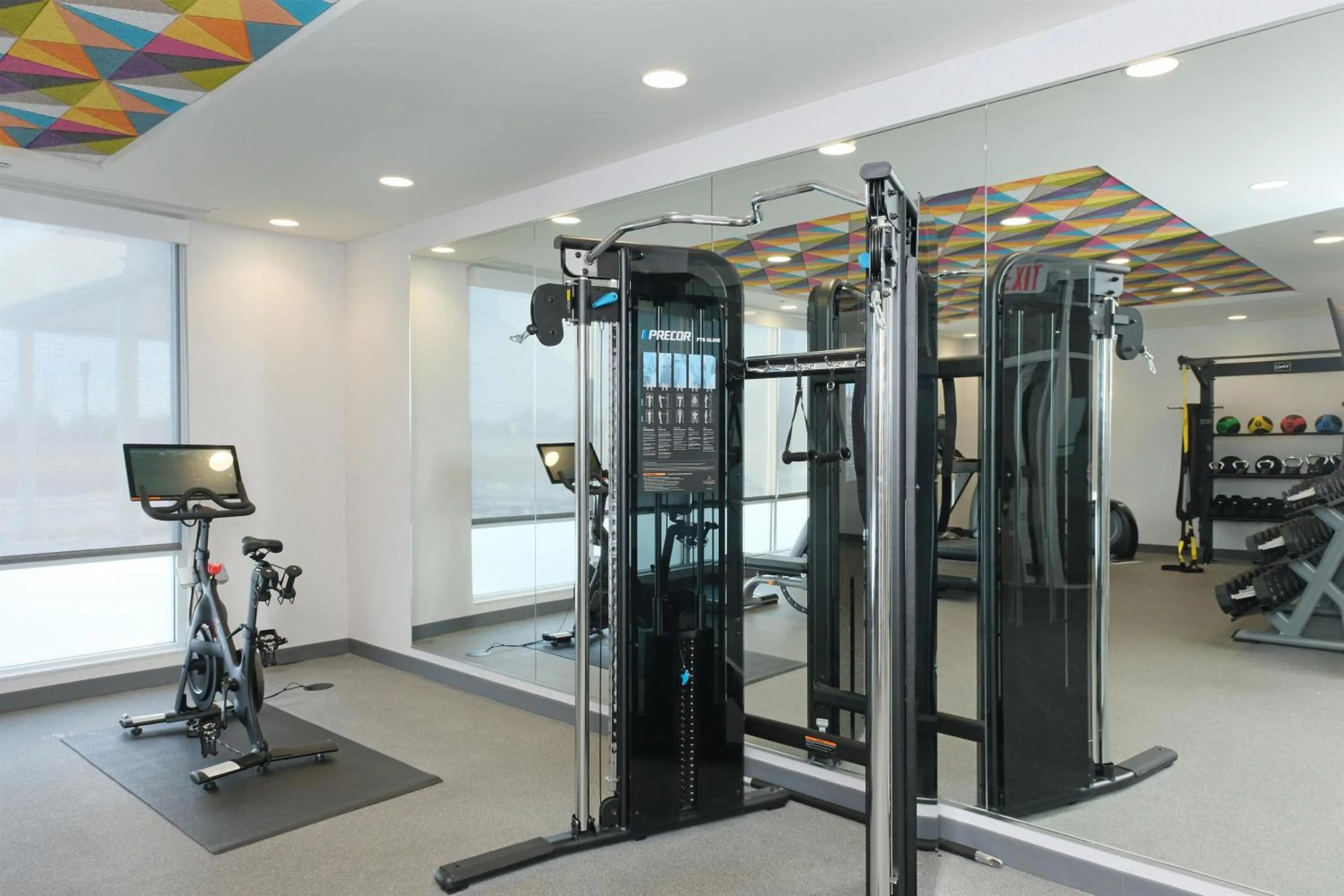 Fitness centre/facilities in Home2 Suites By Hilton Lima