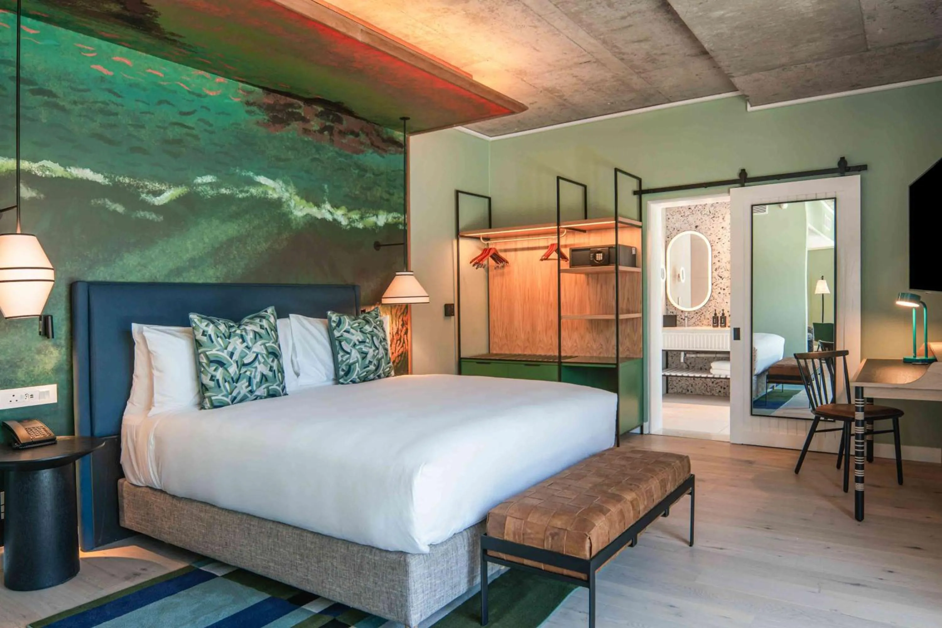 Bed in Canopy By Hilton Cape Town Longkloof