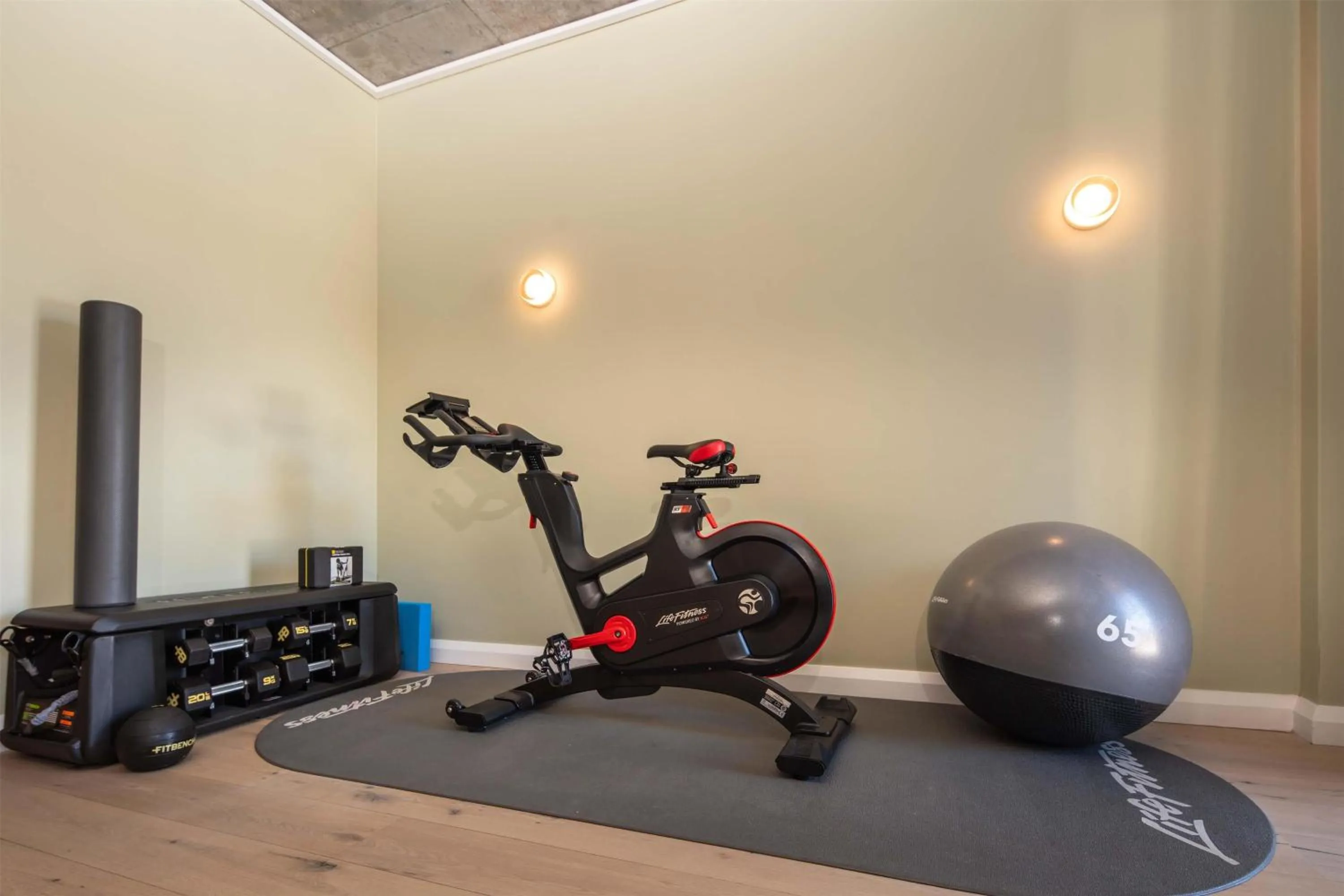 Bedroom in Canopy By Hilton Cape Town Longkloof