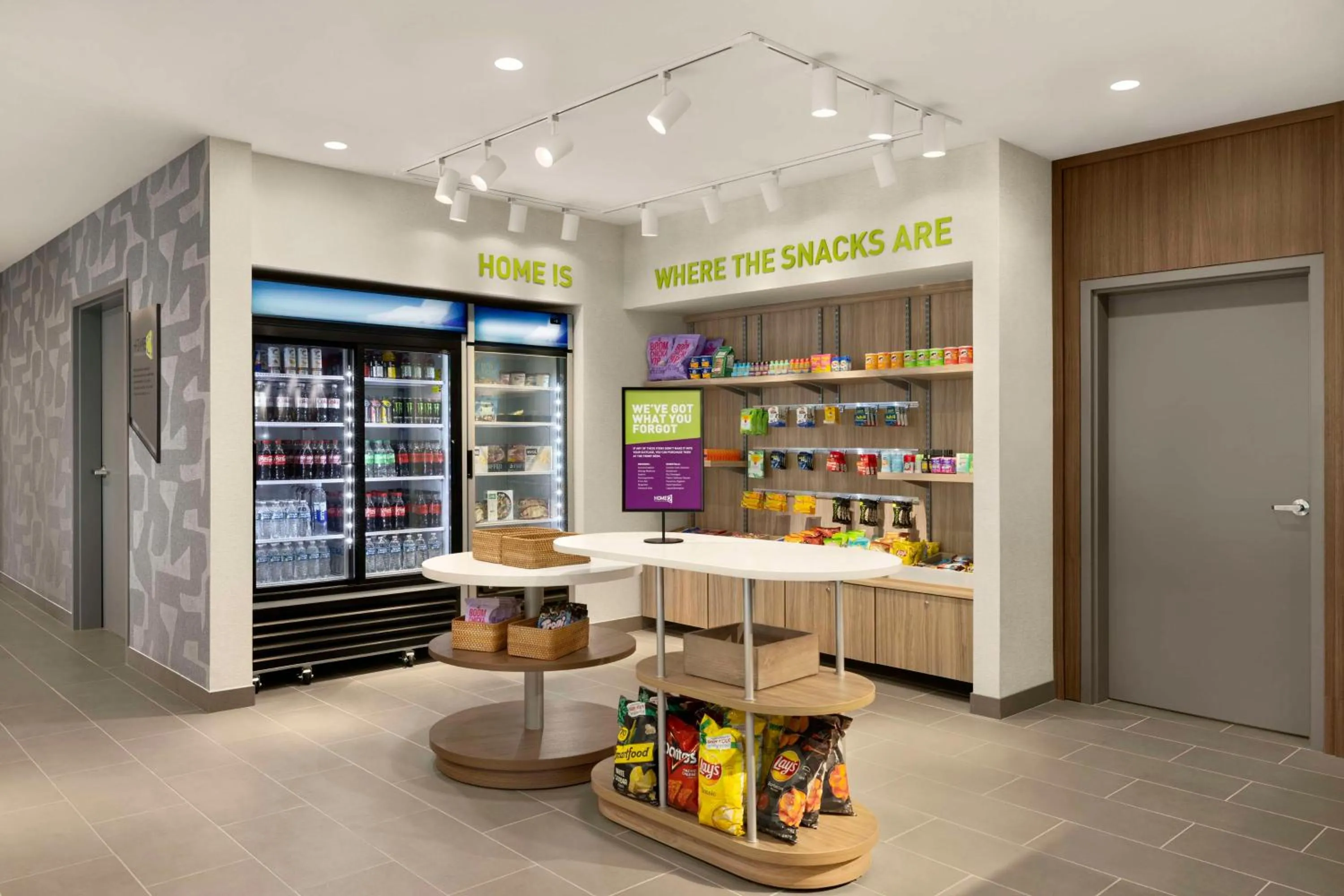 Restaurant/places to eat in Home2 Suites By Hilton San Juan