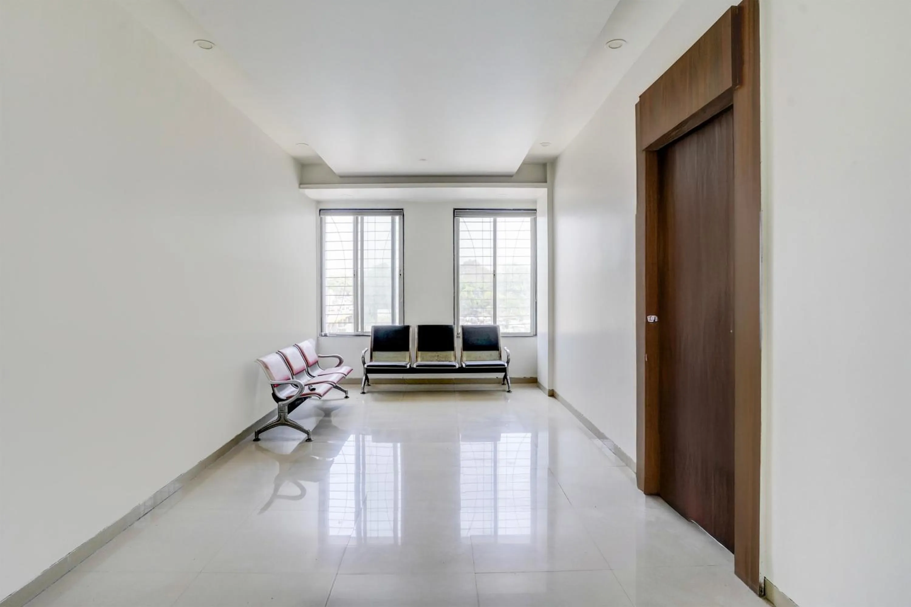 Lobby or reception in Super Townhouse Godavari Riverbank Formerly Shanti Datta Inn