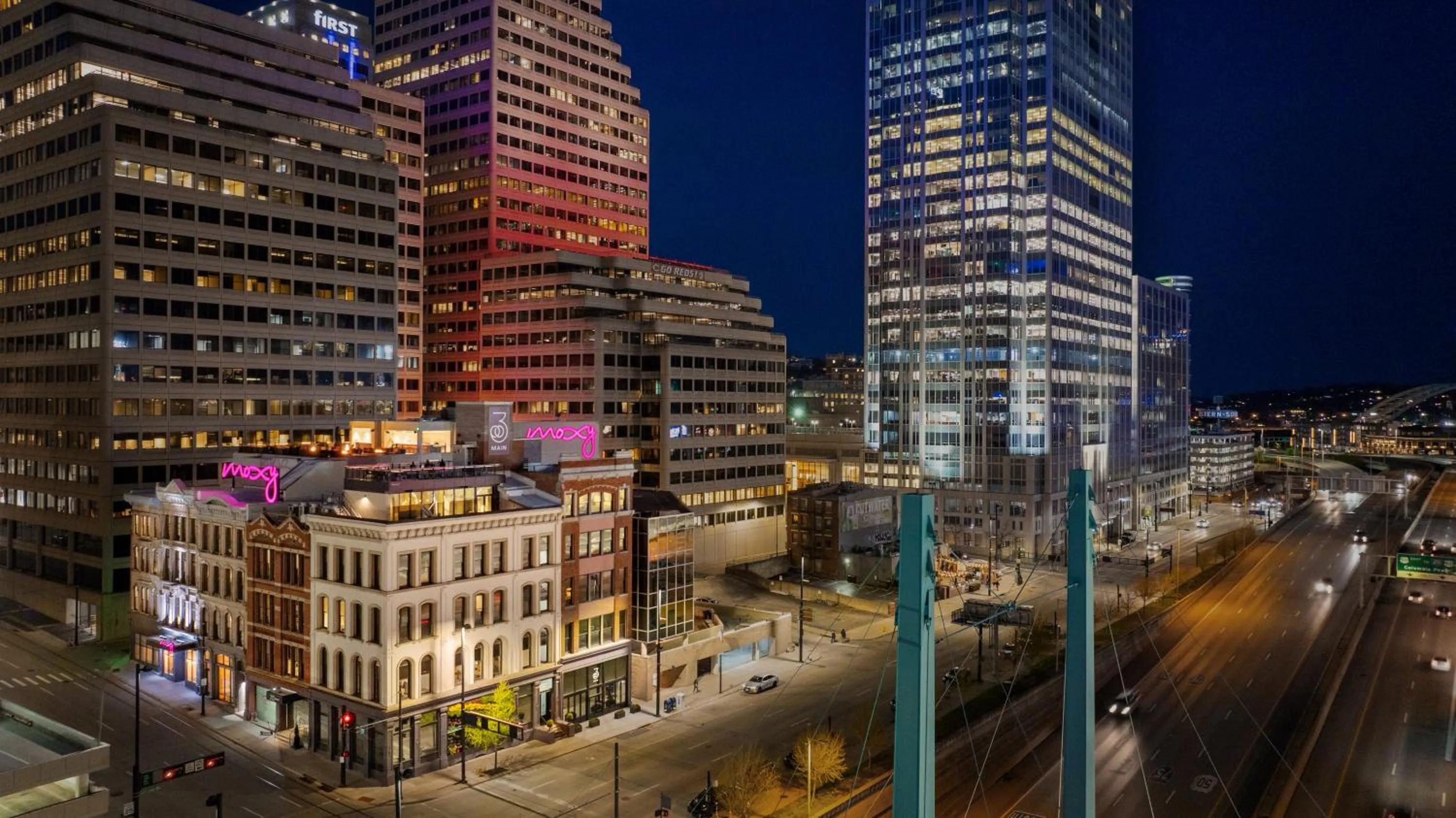 Moxy Cincinnati Downtown