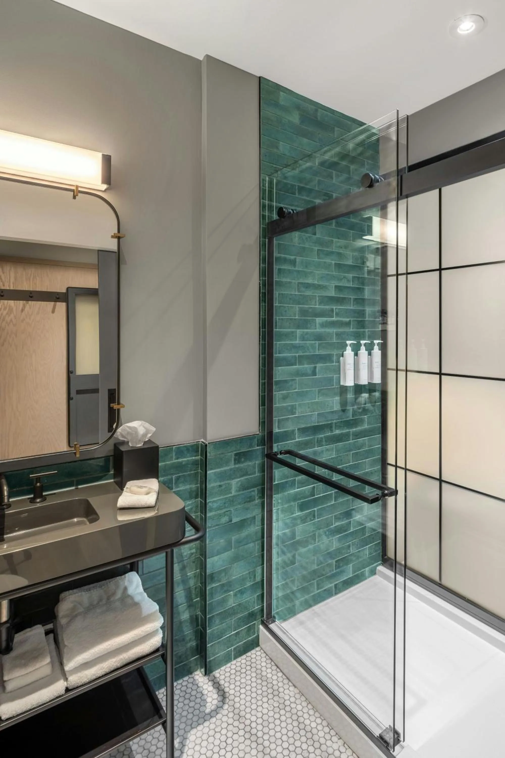 Bathroom in Moxy Cincinnati Downtown