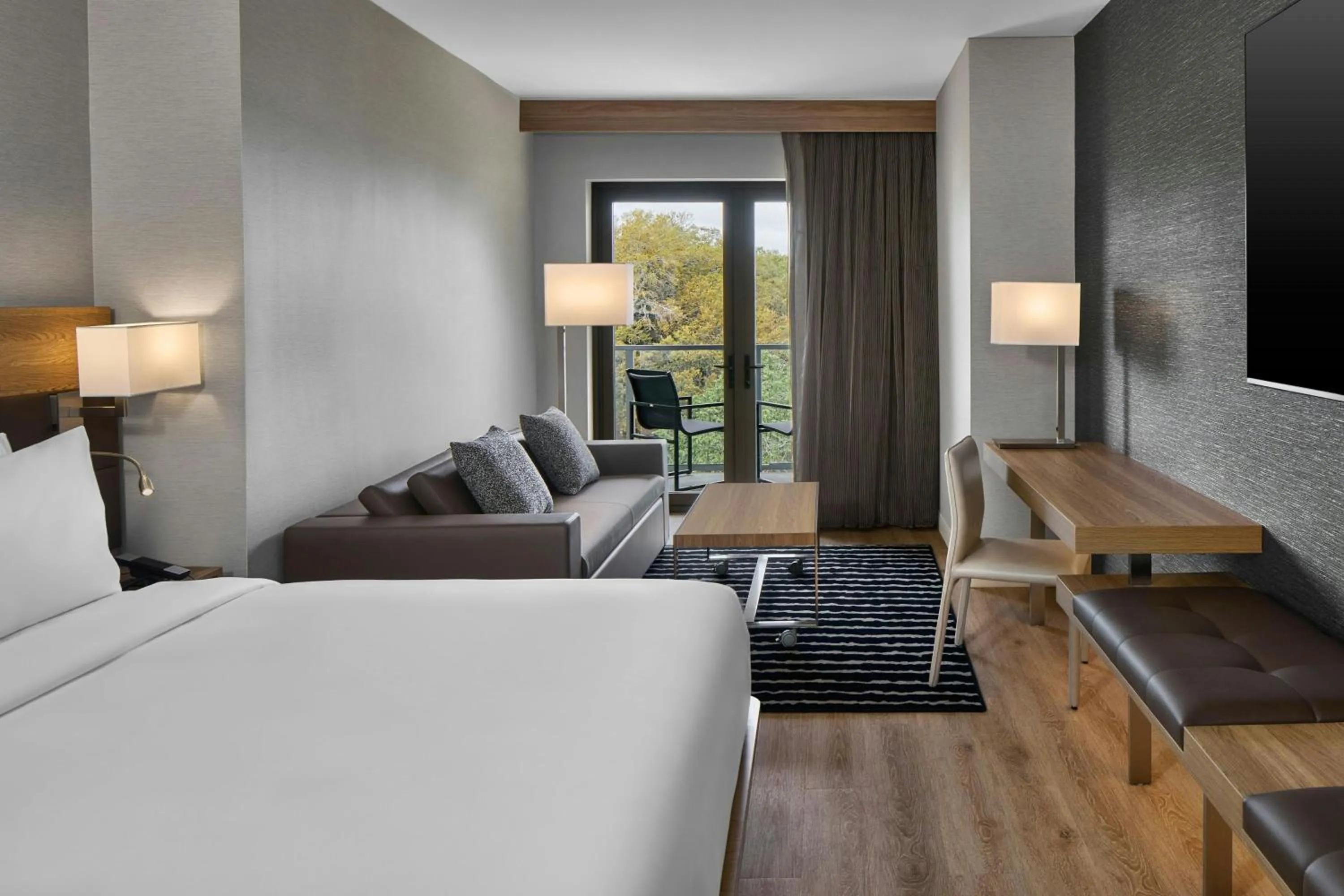 Photo of the whole room, Bed in AC Hotel Savannah Historic District