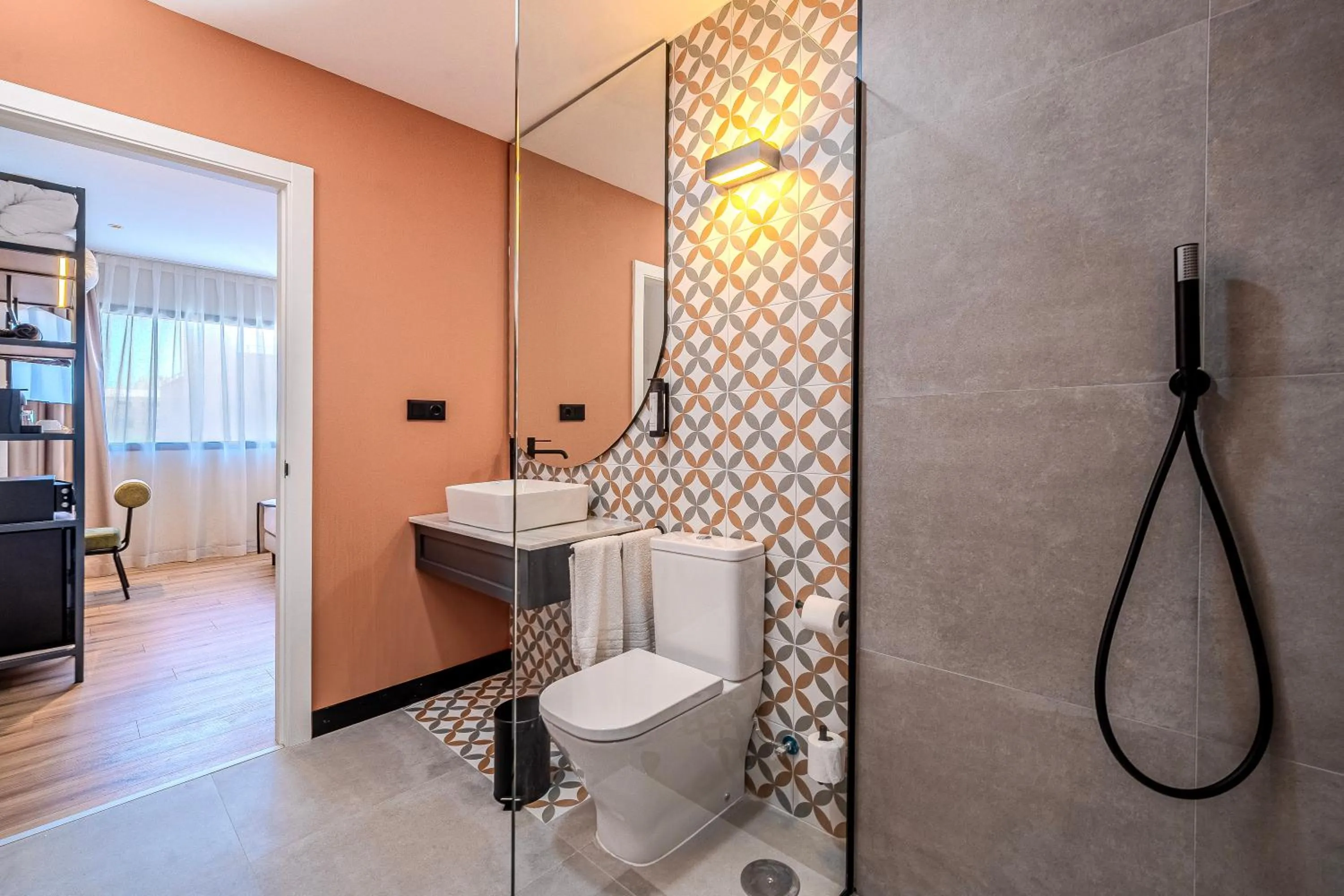 Bathroom in ITC Madrid by Soho Boutique