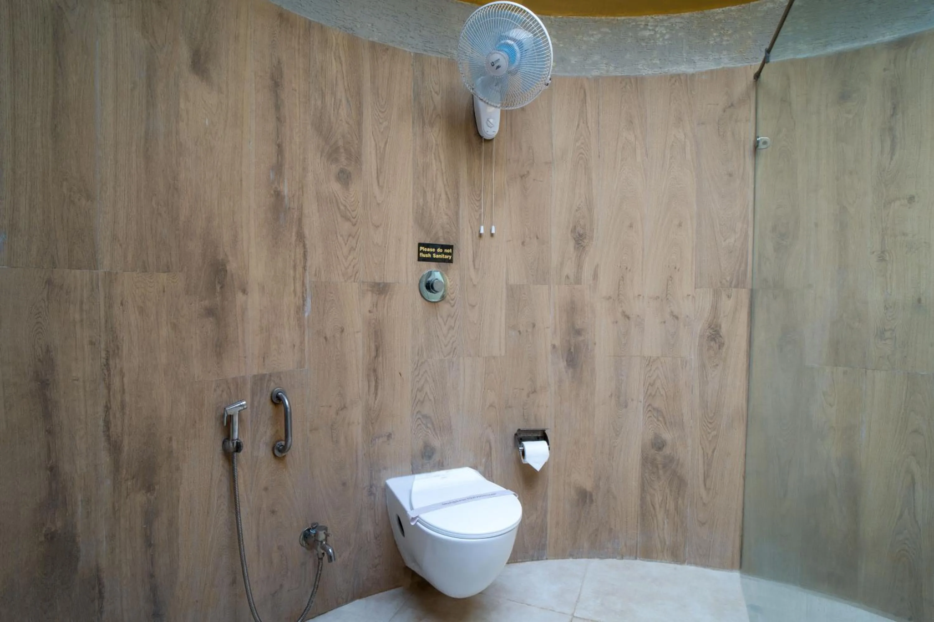 Bathroom in Treebo Premium Mowgli's Den, Pench