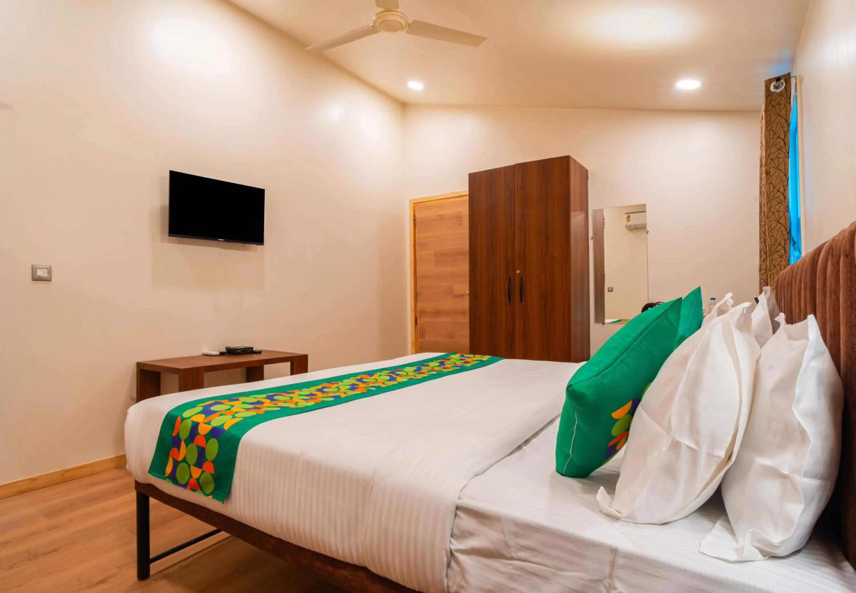 Bedroom, Bed in Treebo Premium Mowgli's Den, Pench