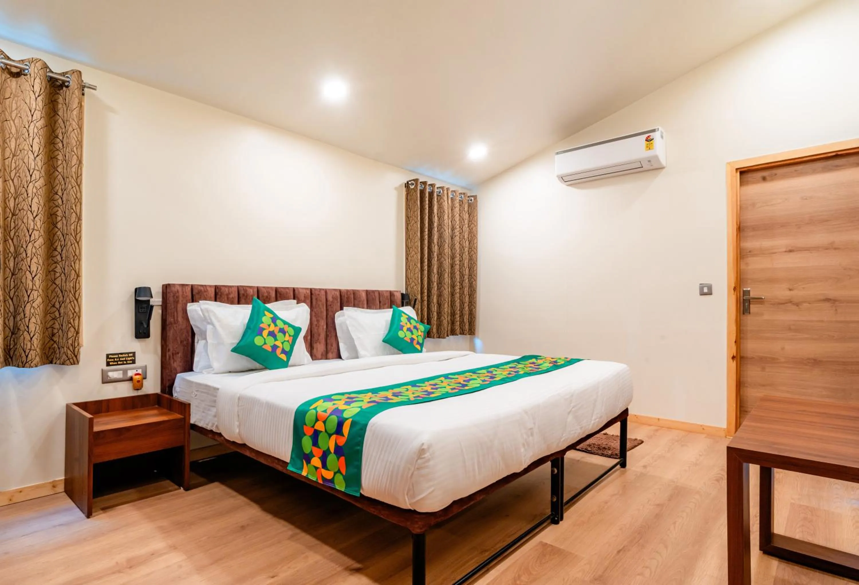 Bedroom, Bed in Treebo Premium Mowgli's Den, Pench