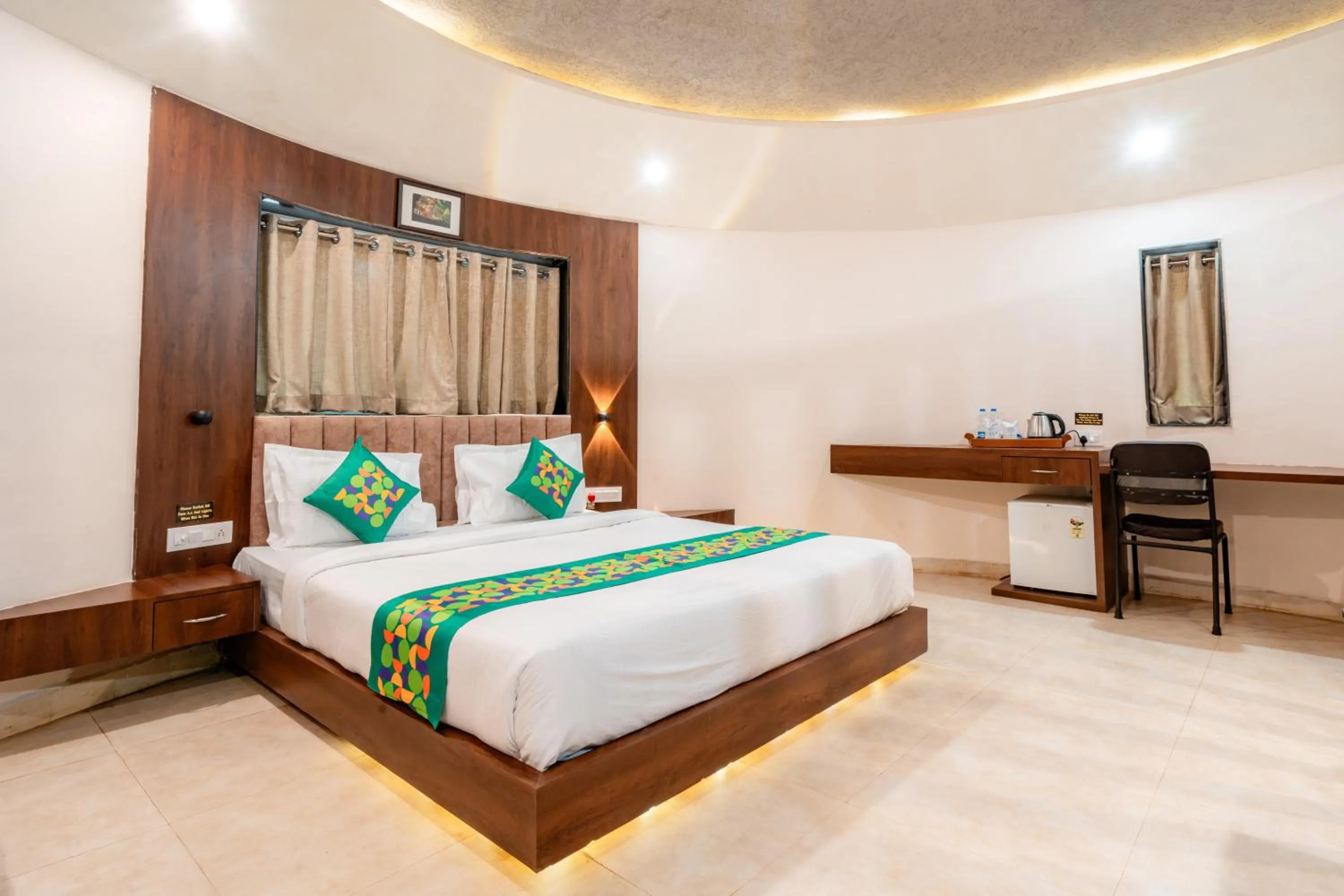 Bedroom, Bed in Treebo Premium Mowgli's Den, Pench