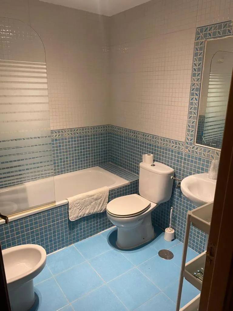 Bathroom in Hostal y Apartamentos la Vereda