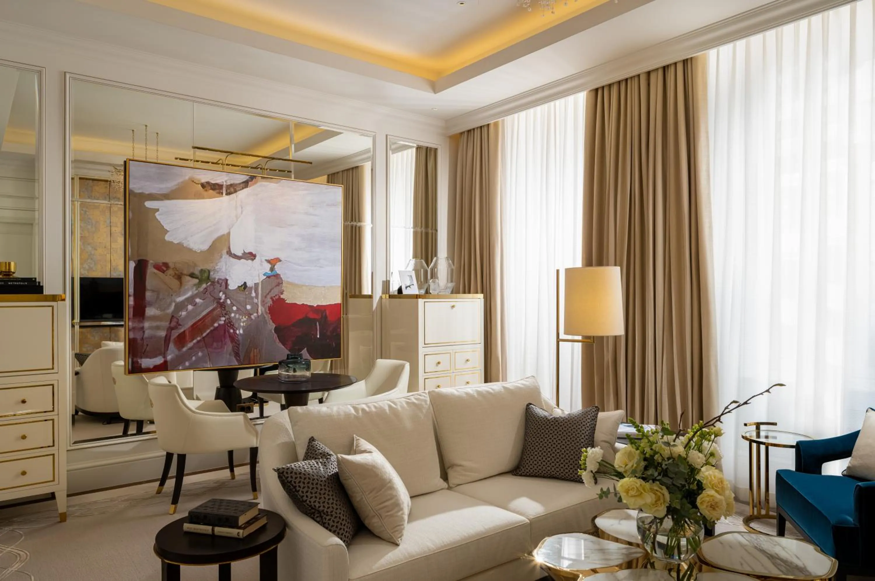 Living room in Corinthia Grand Hotel du Boulevard Bucharest