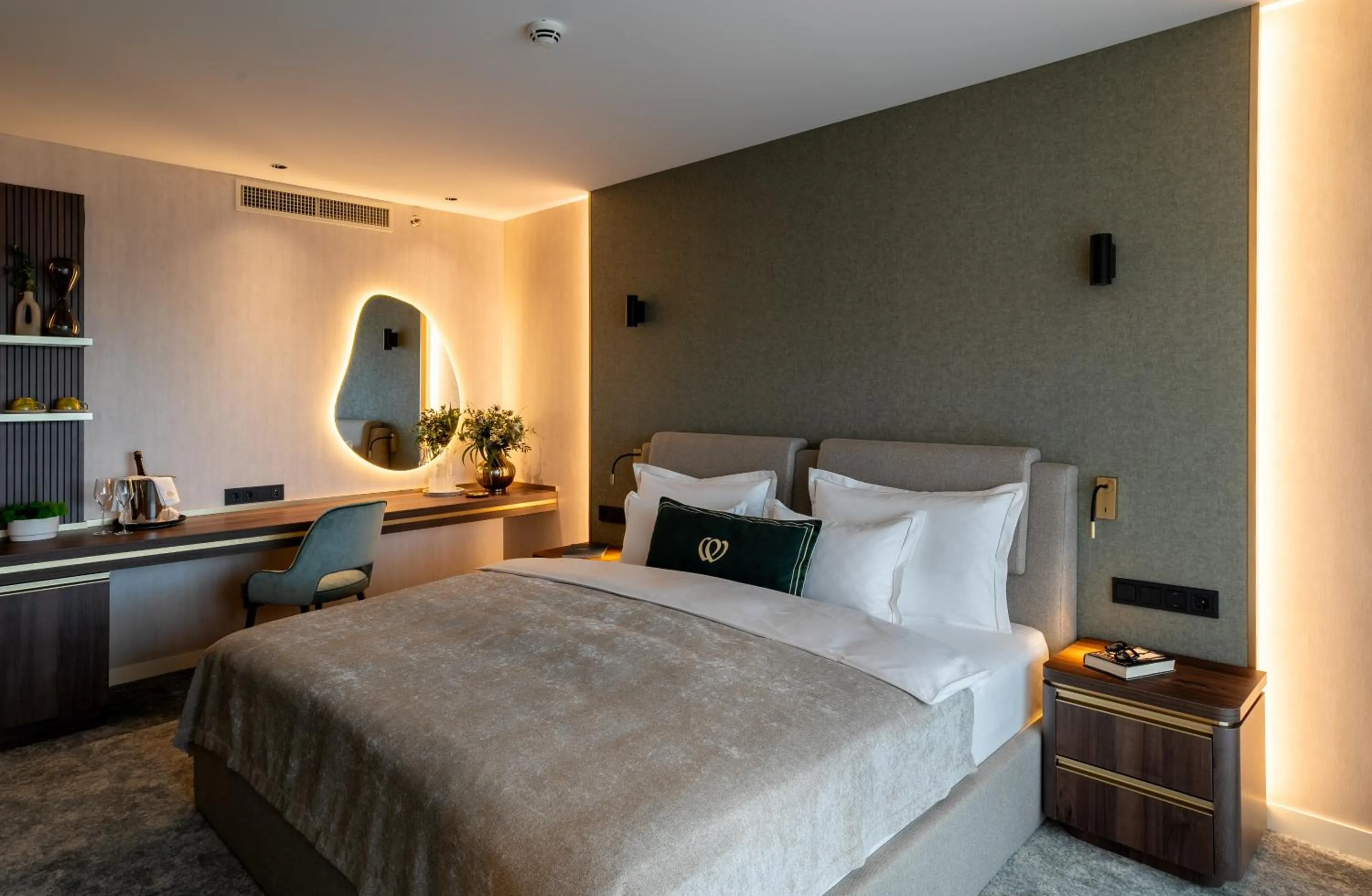 Bed in Le Primore Hotel & Spa