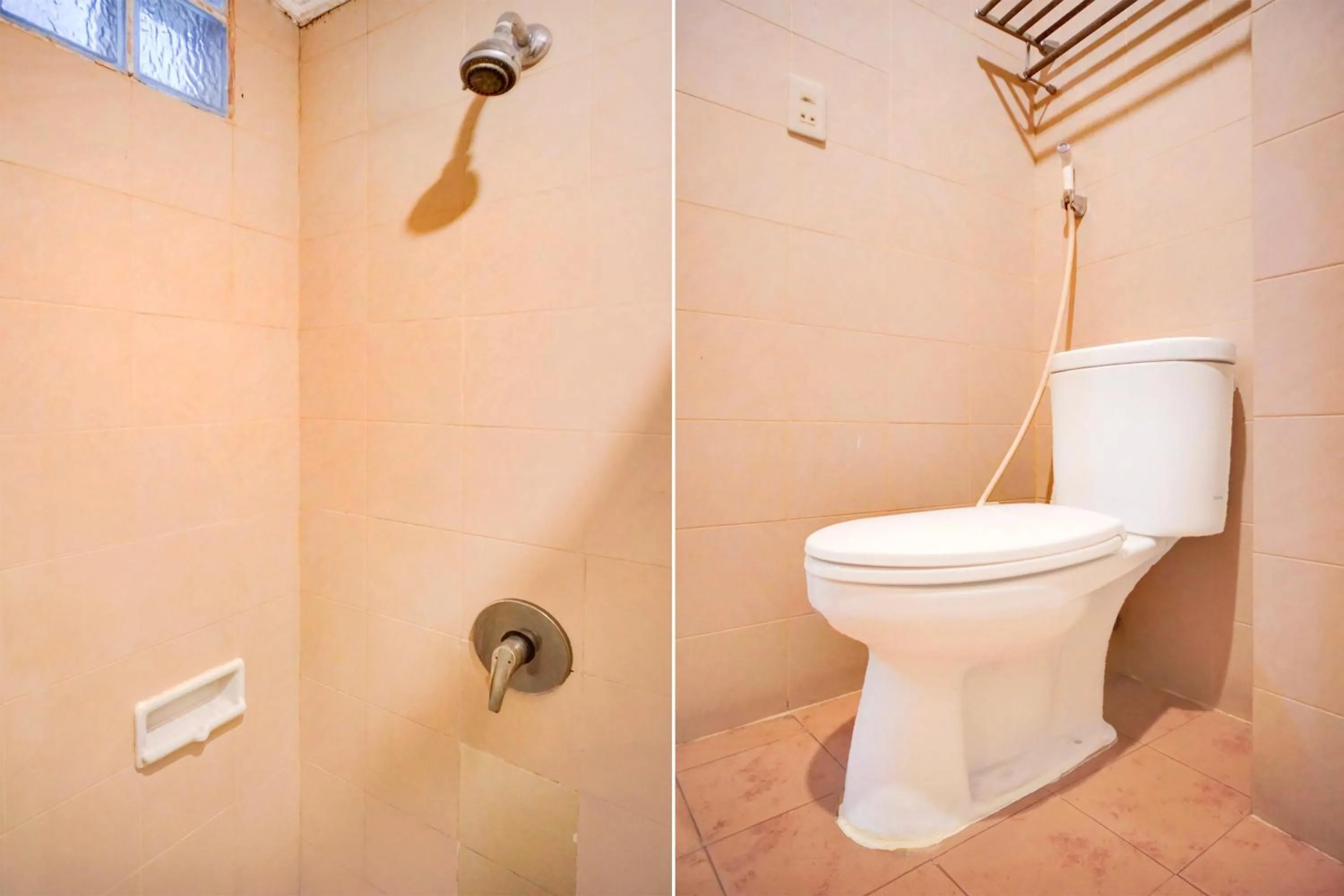 Bathroom in Collection O Peunayong Near Masjid Raya Baiturrahman Formerly Siwah Hotel