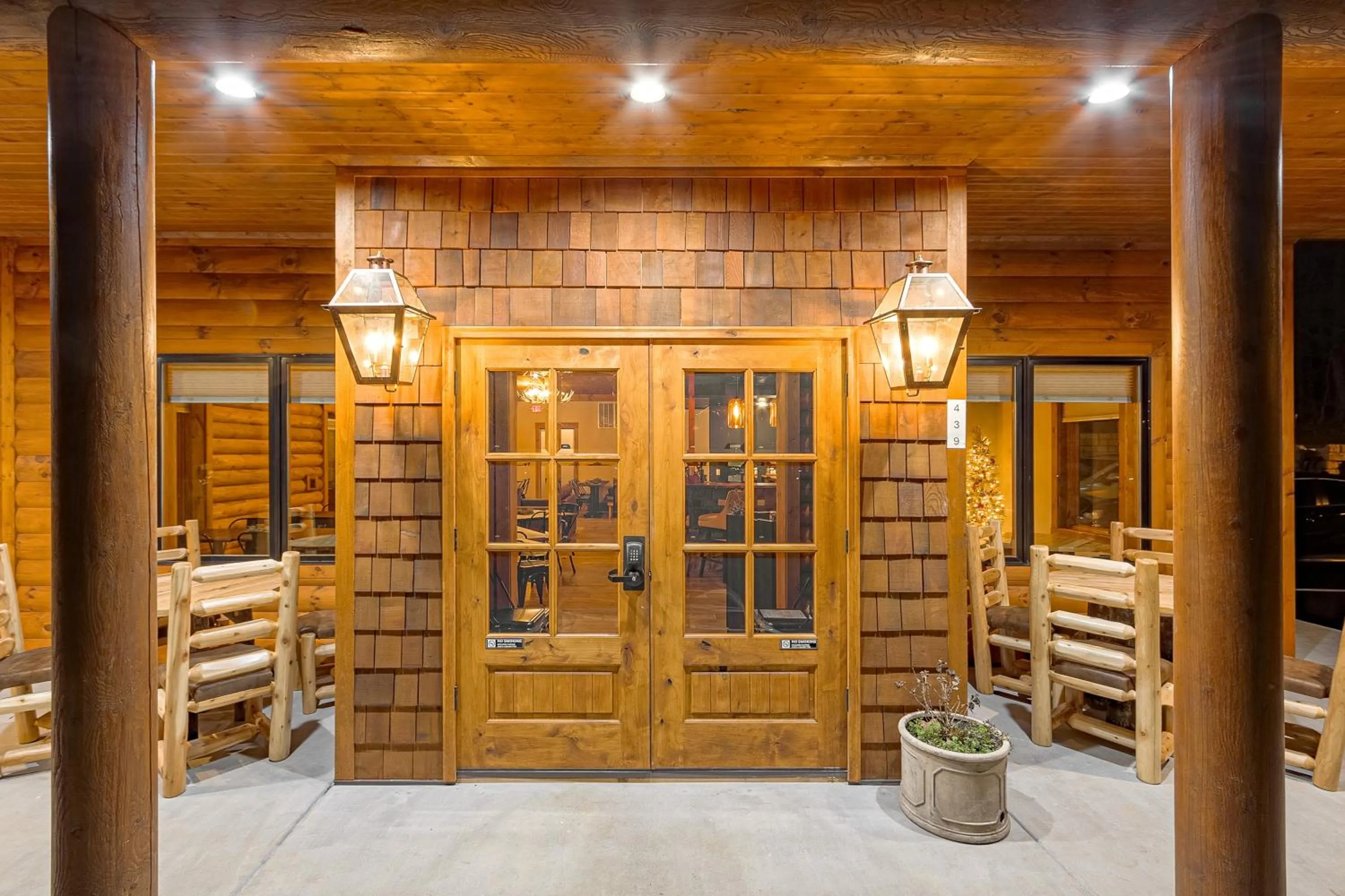 Restaurant/places to eat in The Timber at Holly Branch