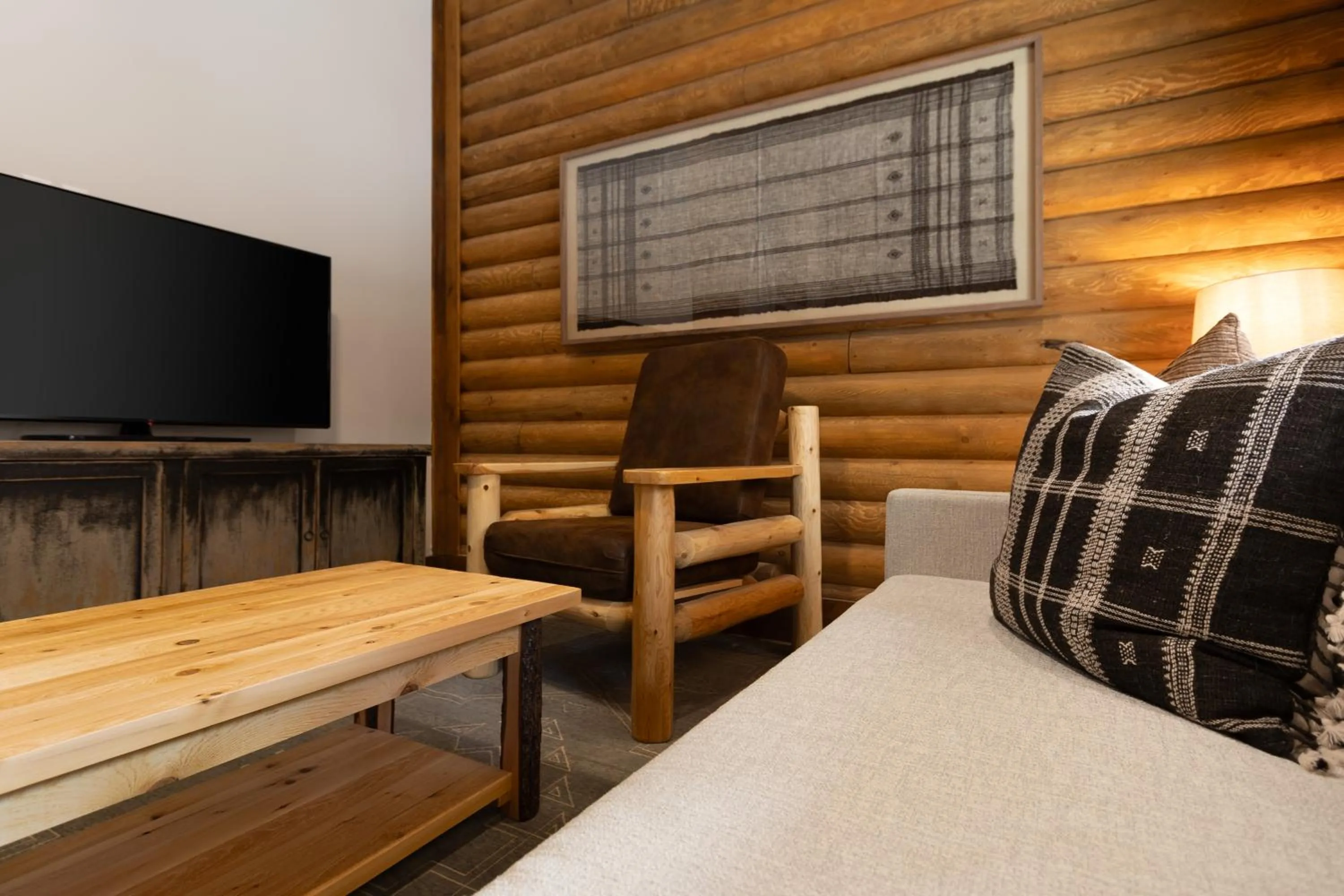 TV and multimedia, Bed in The Timber at Holly Branch