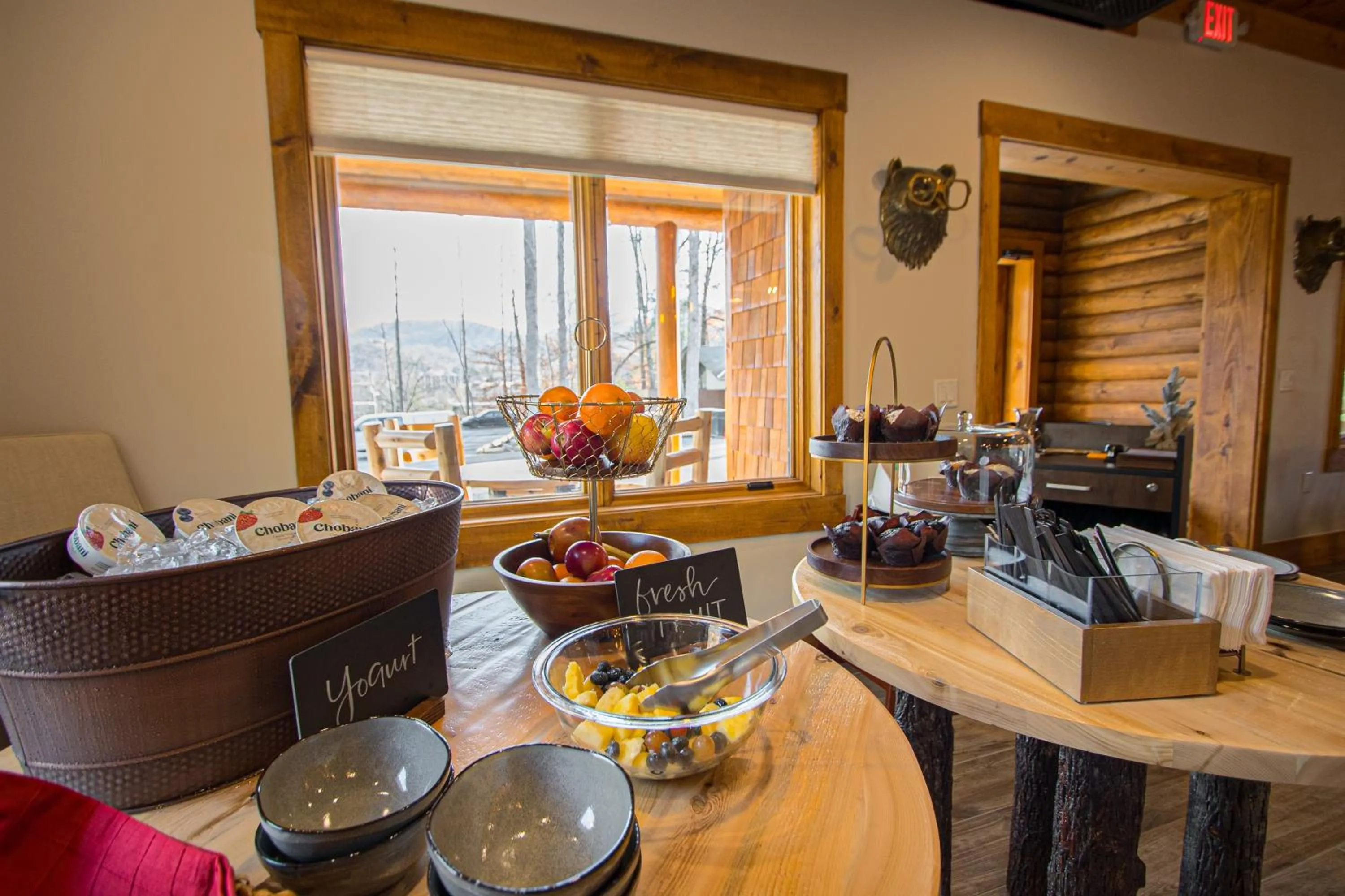 Food and drinks in The Timber at Holly Branch