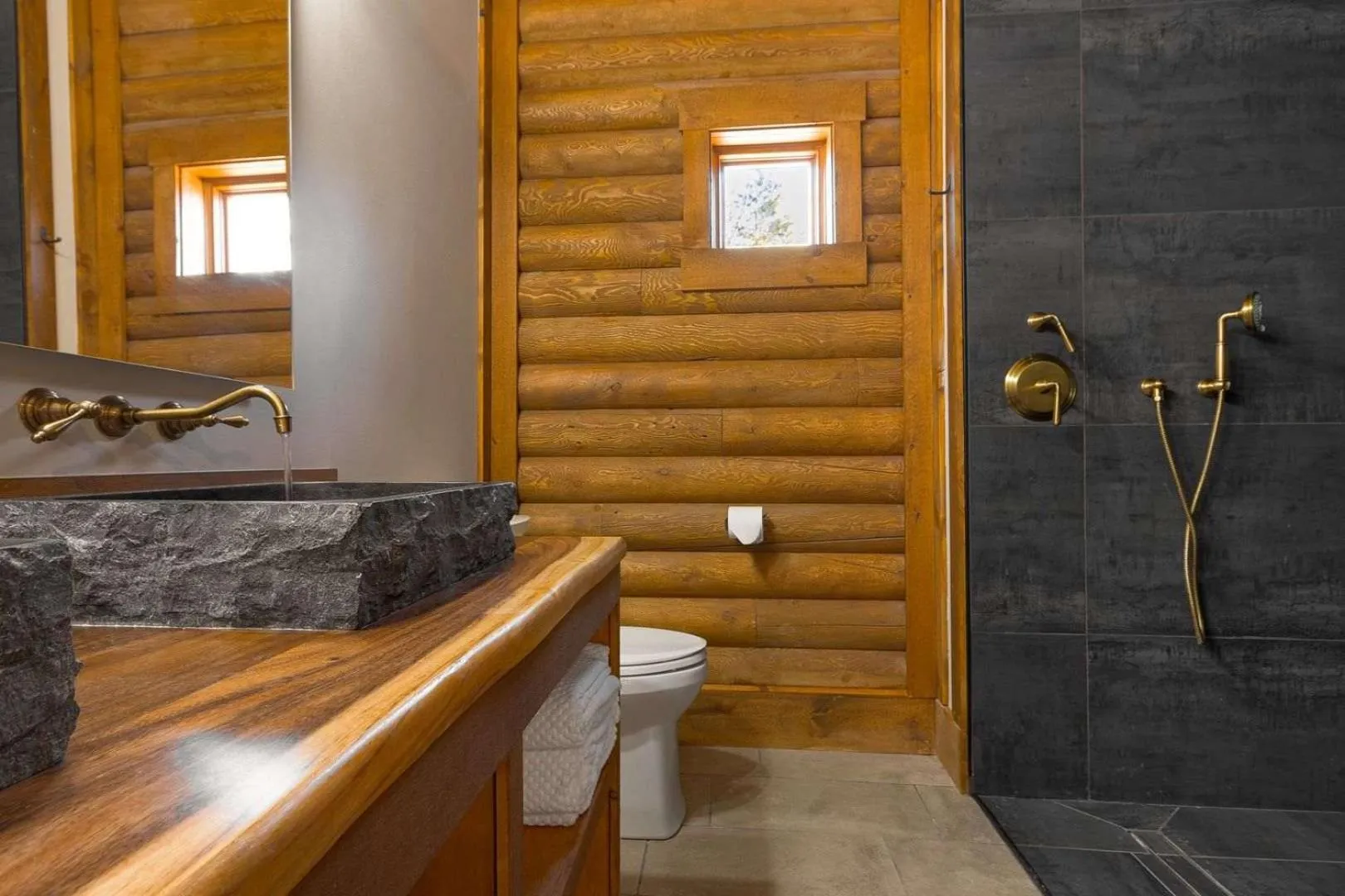 Shower in The Timber at Holly Branch