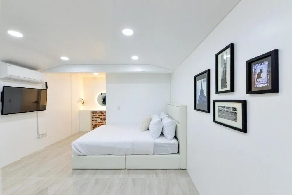 Bed in Sellin Onsu Swimming Pool Pension