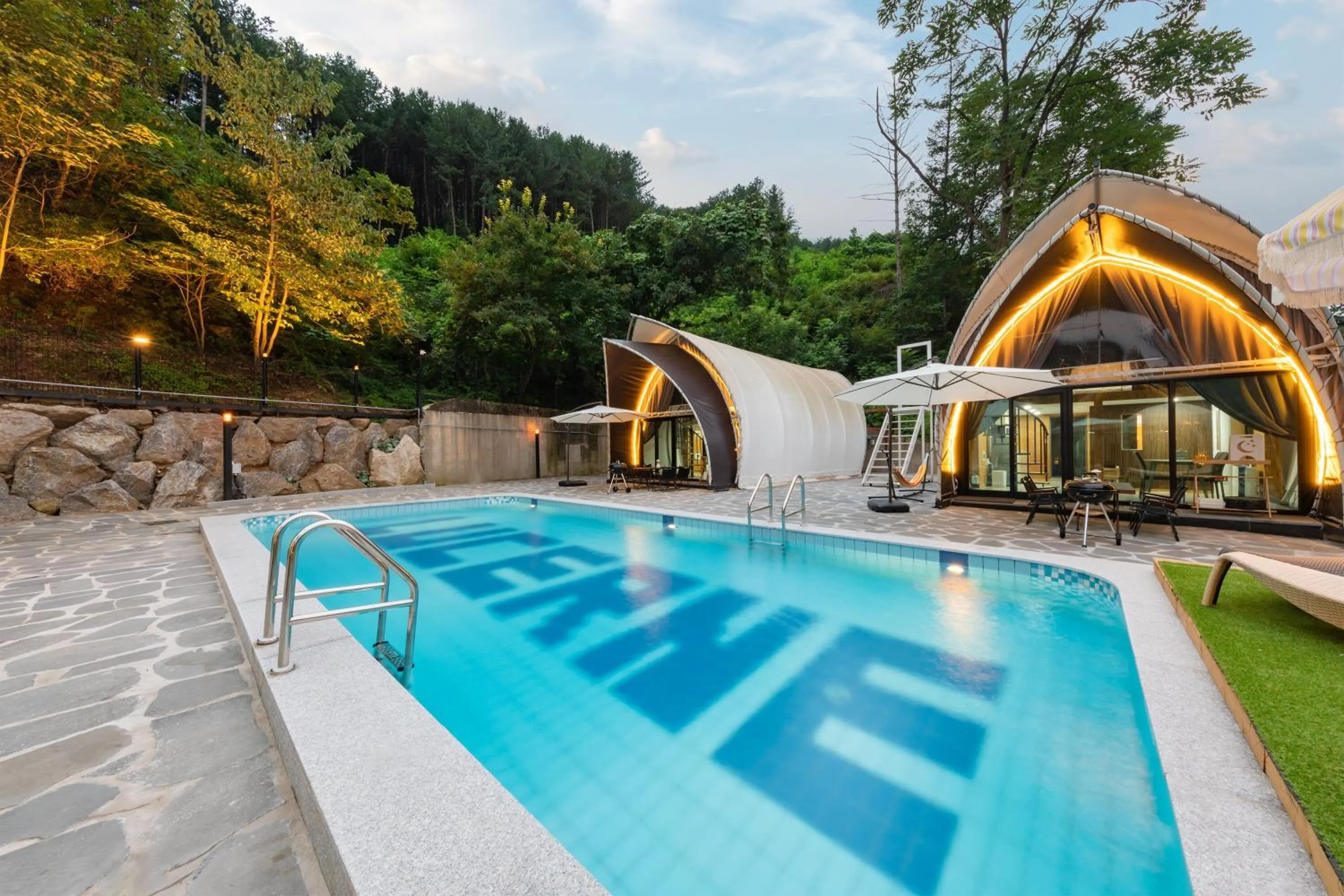 Gapyeong Ruchaerun Glamping