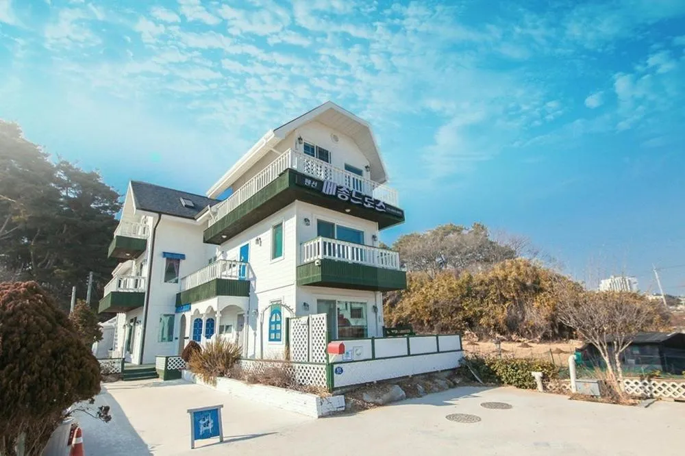 Gangneung Maison de Rose