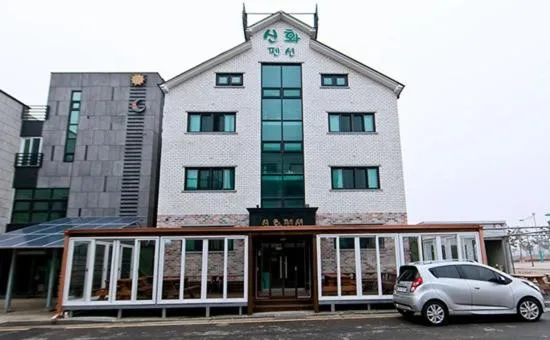 Daecheon sinhwa pension