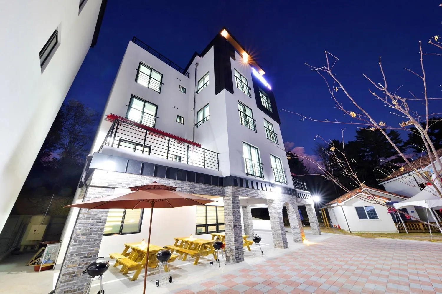 Samcheok blossom pension