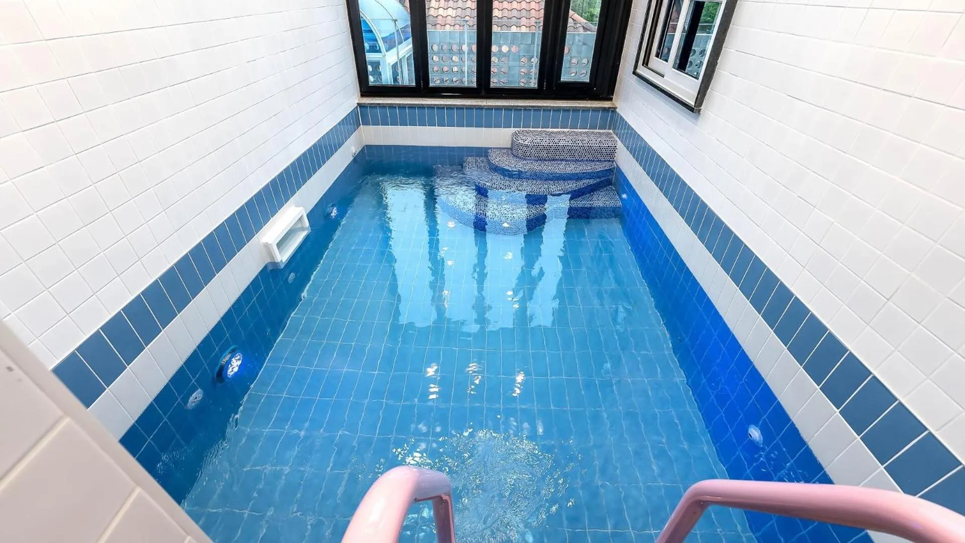 Gyeonju Coo n eye kids poolvilla