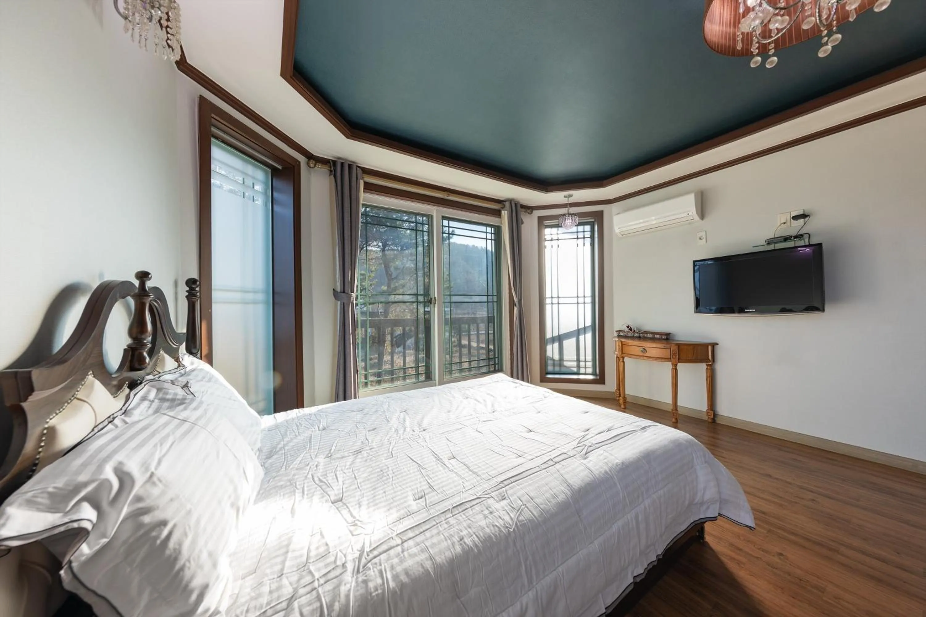 Bed in Hongcheon Vivaldi Castle