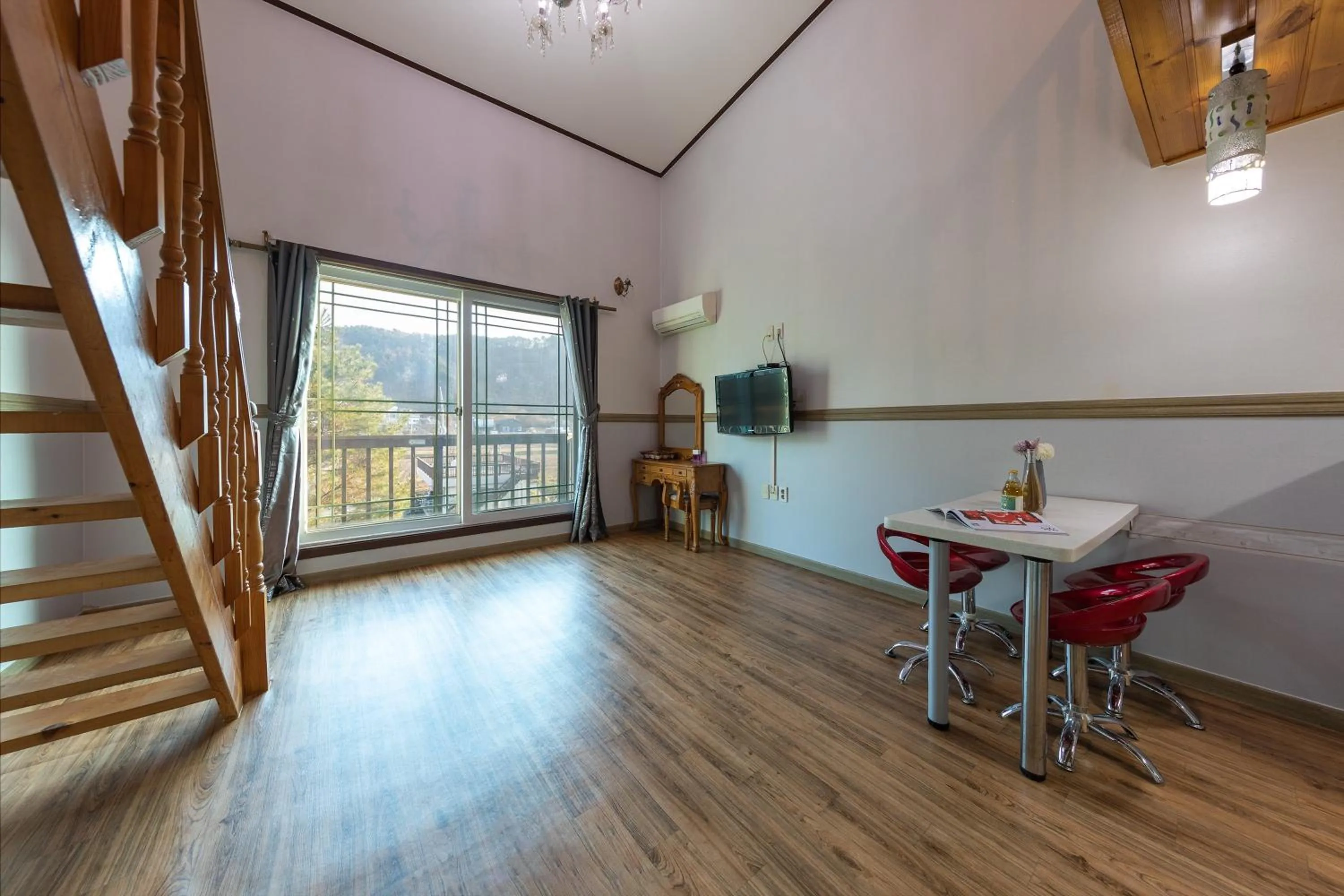 Hongcheon Vivaldi Castle