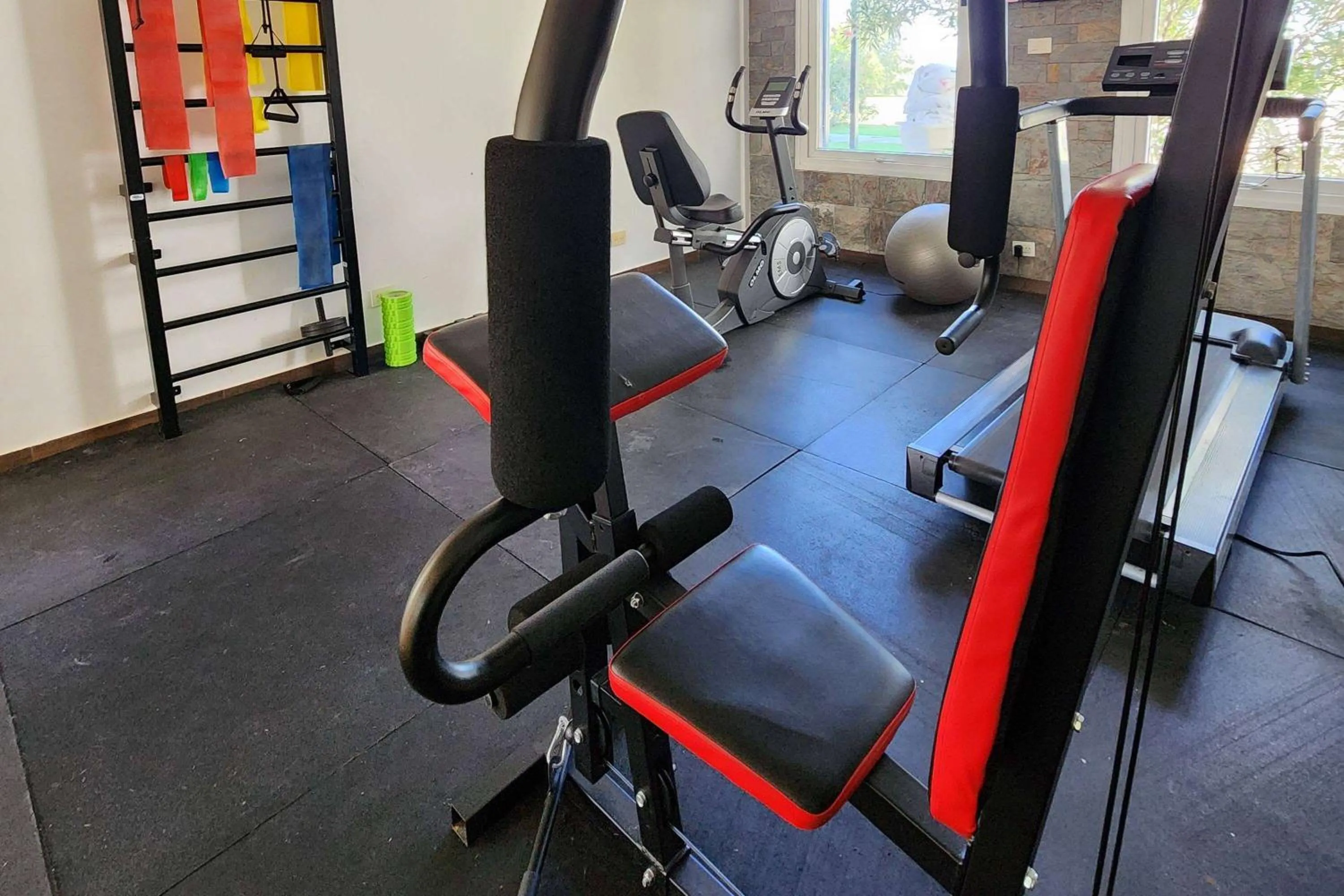 Howard Johnson Hotel & Resort Funes