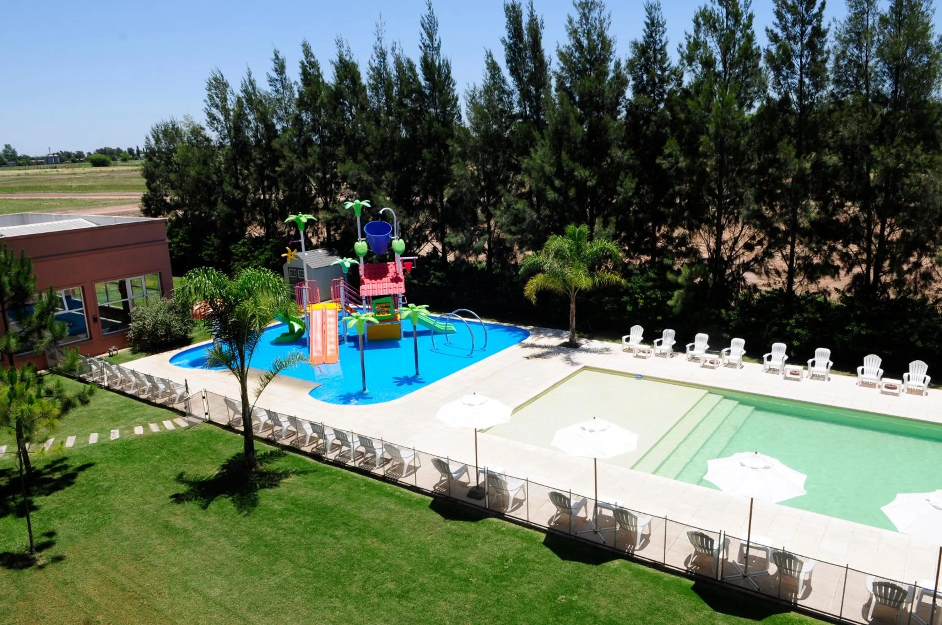 Children play ground in Howard Johnson Hotel & Resort Funes