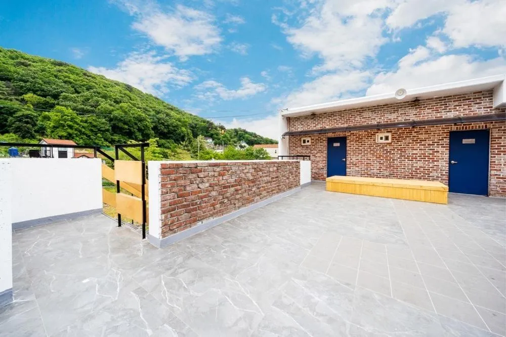 Ganghwa Bridge House