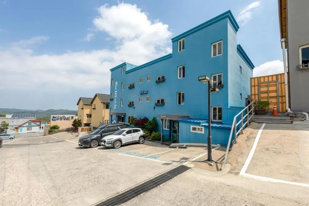 Gyeongju Blue 365 Pension