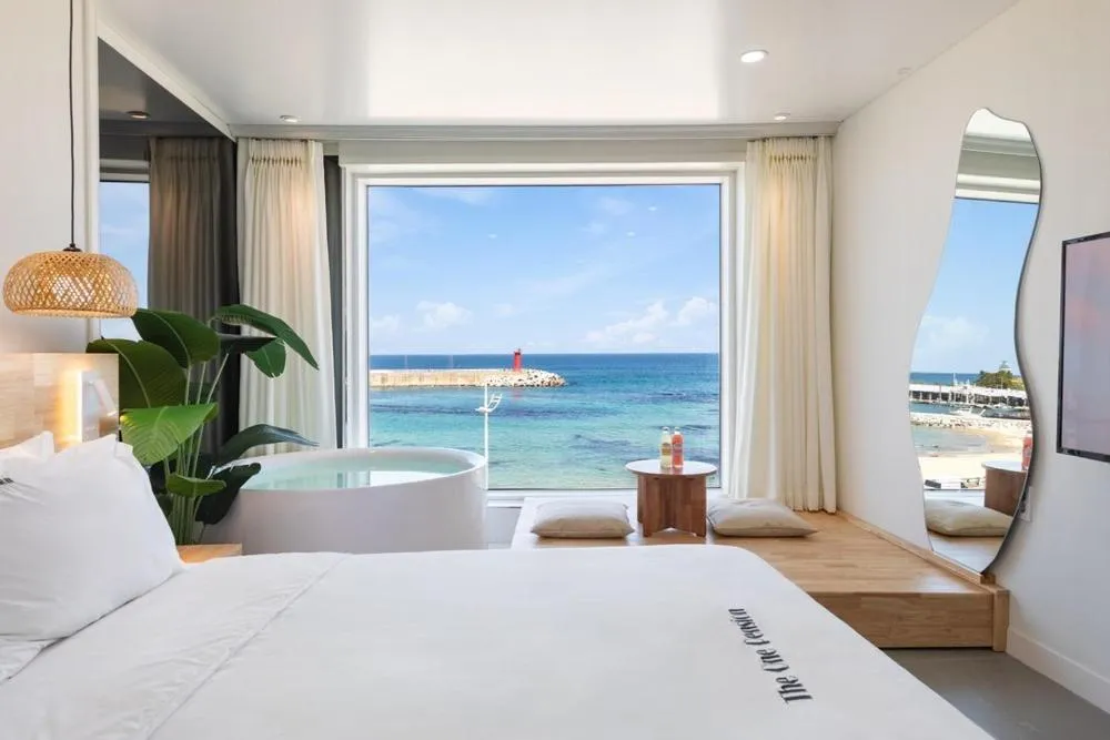 Bed in Gangneung the One and the Classic Pension