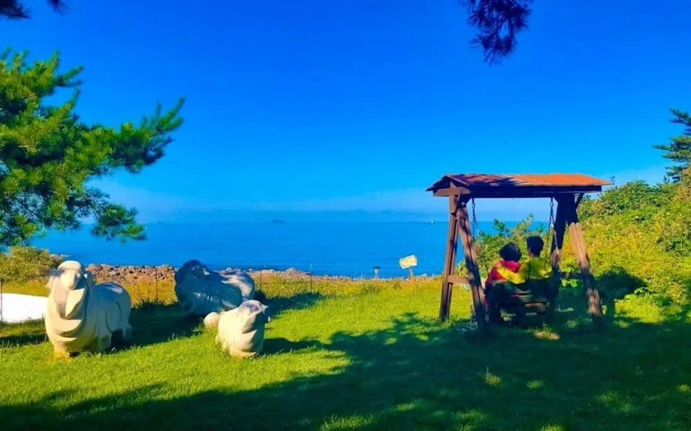 Taean Santorini Pension